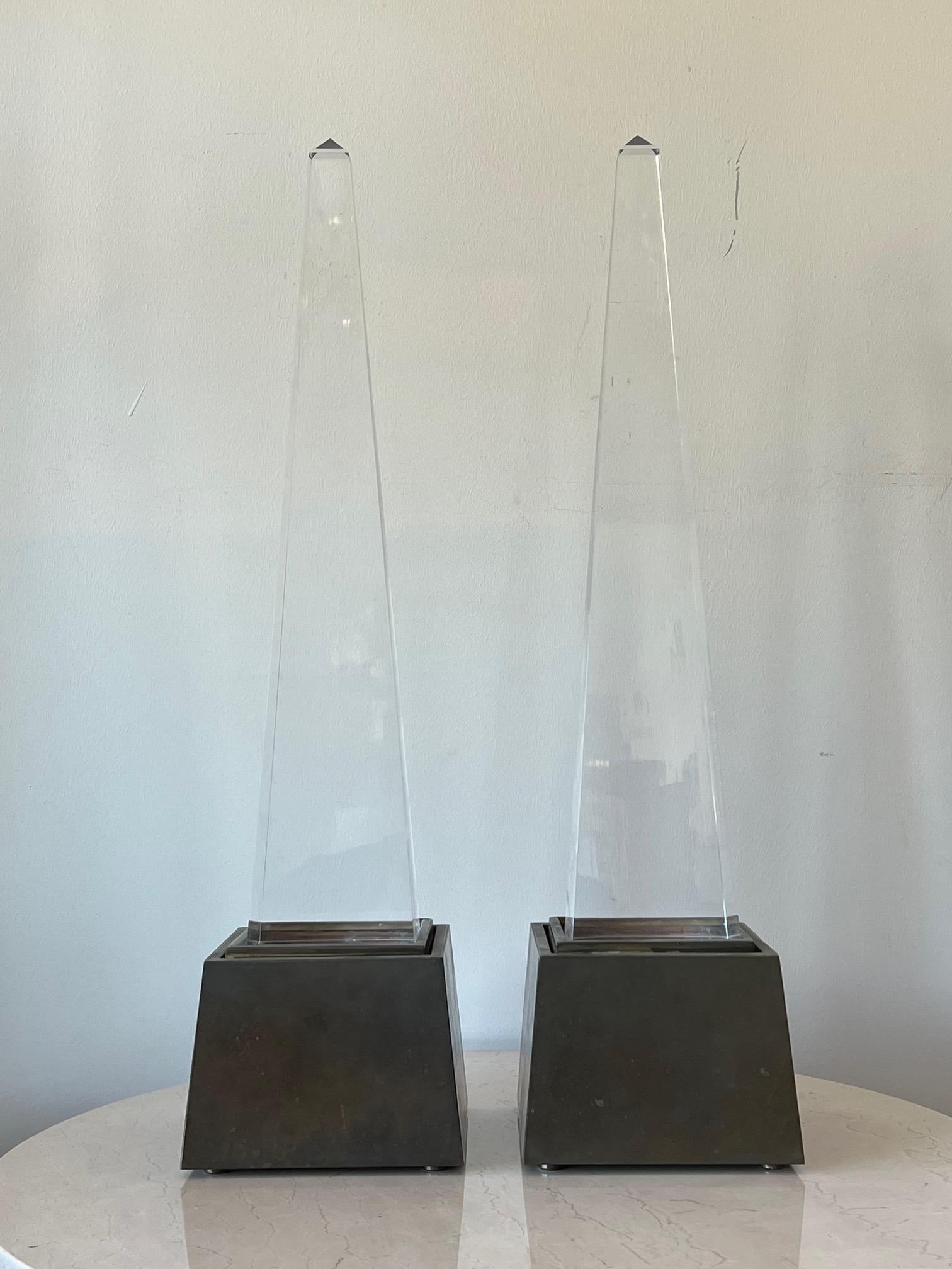 Mid-Century Modern Pair of Chapman Obelisk Lamps, circa 1977 For Sale