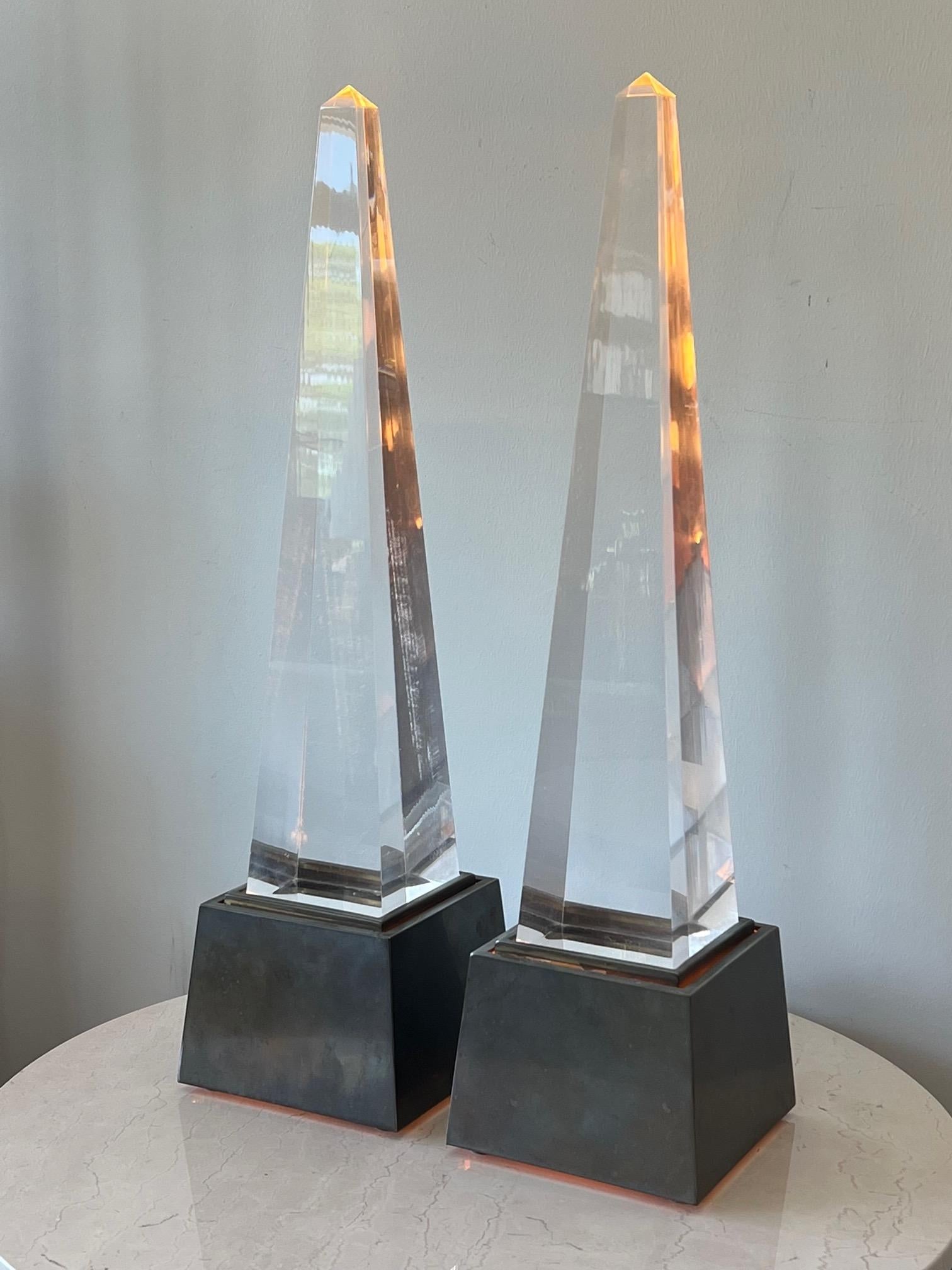 Lucite Pair of Chapman Obelisk Lamps, circa 1977 For Sale