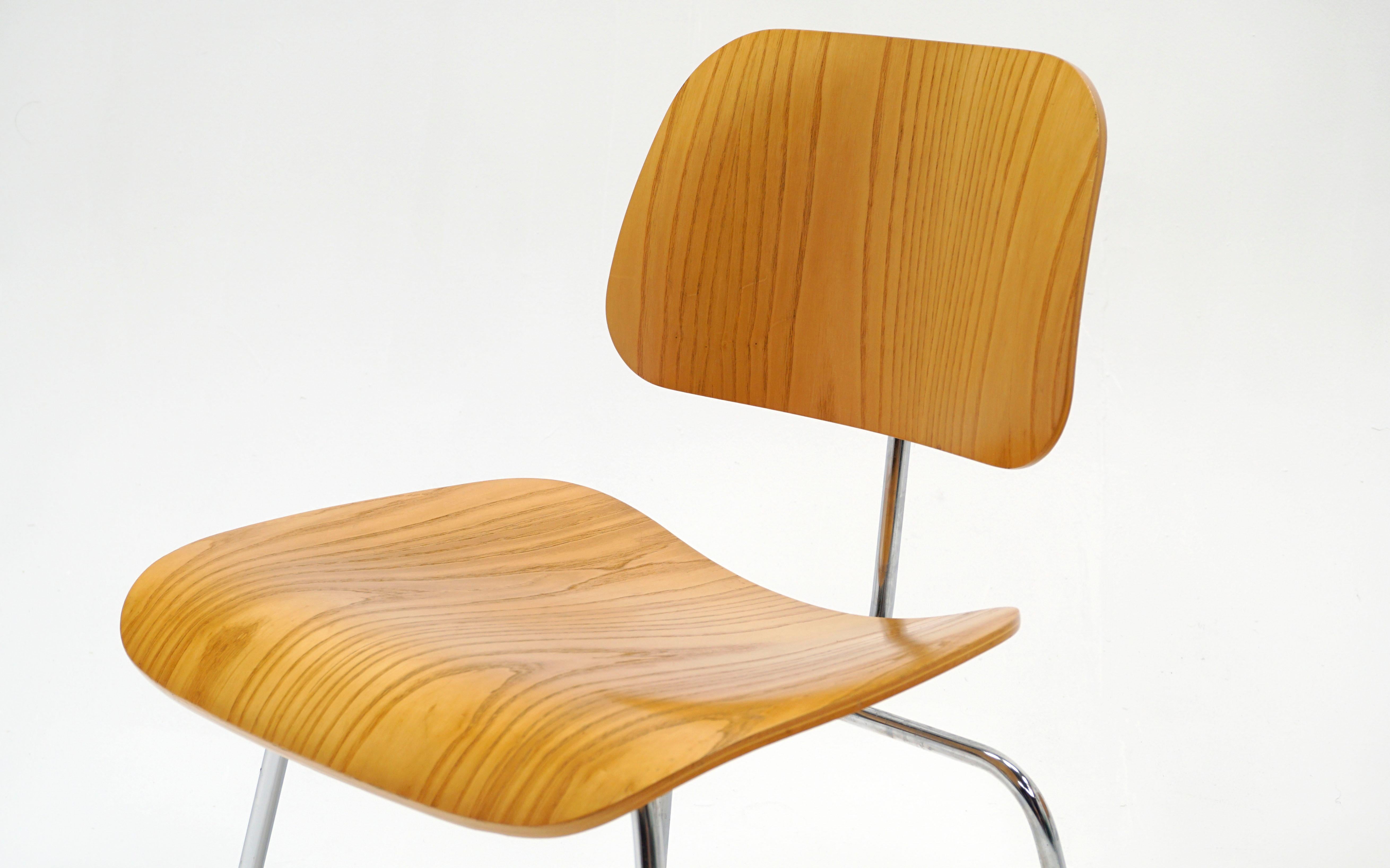Pair of Charles and Ray Eames for Herman Miller DCMs in White Ash 2