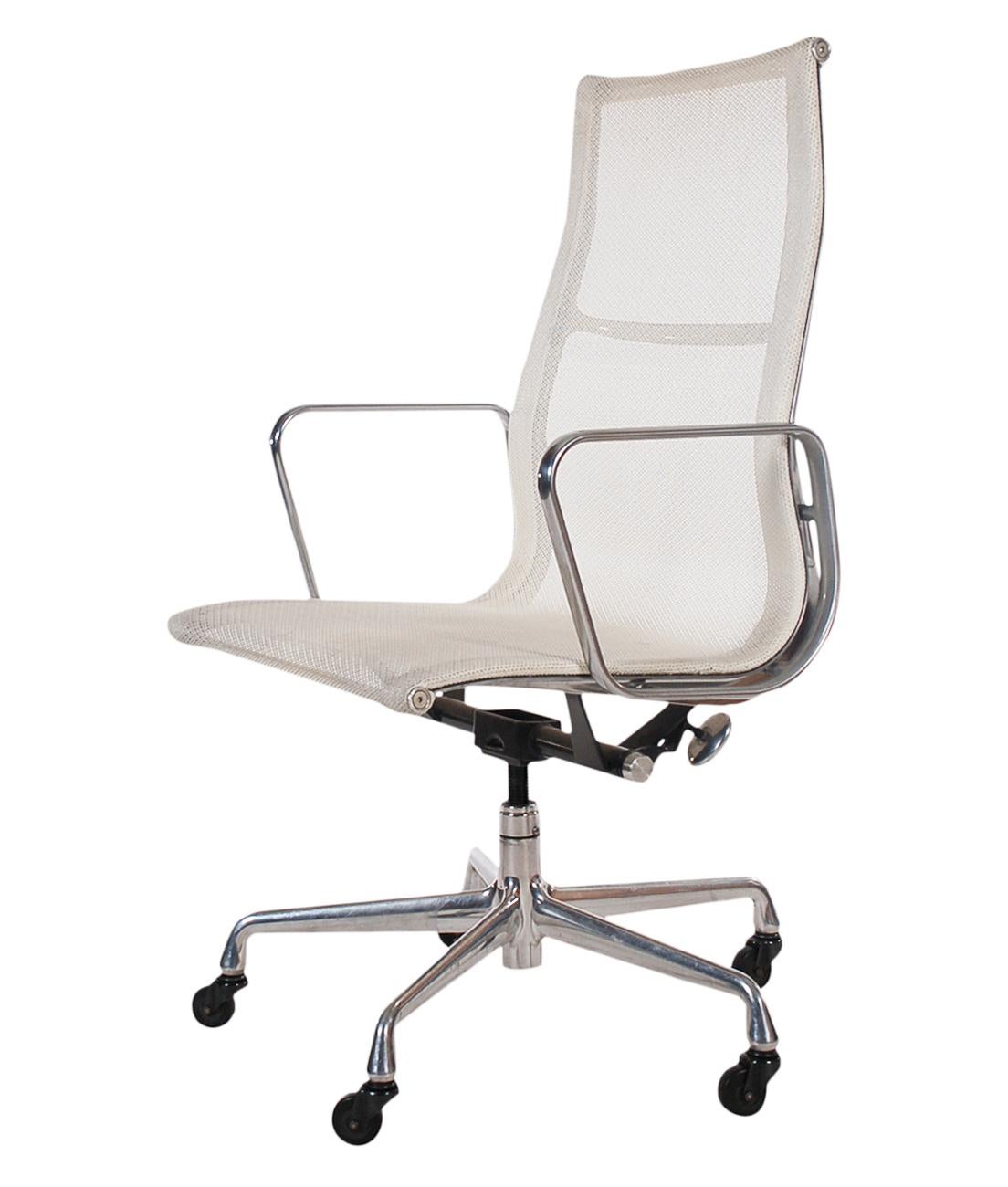Pair of Charles Eames for Herman Miller White Conference Room Office Chairs 1