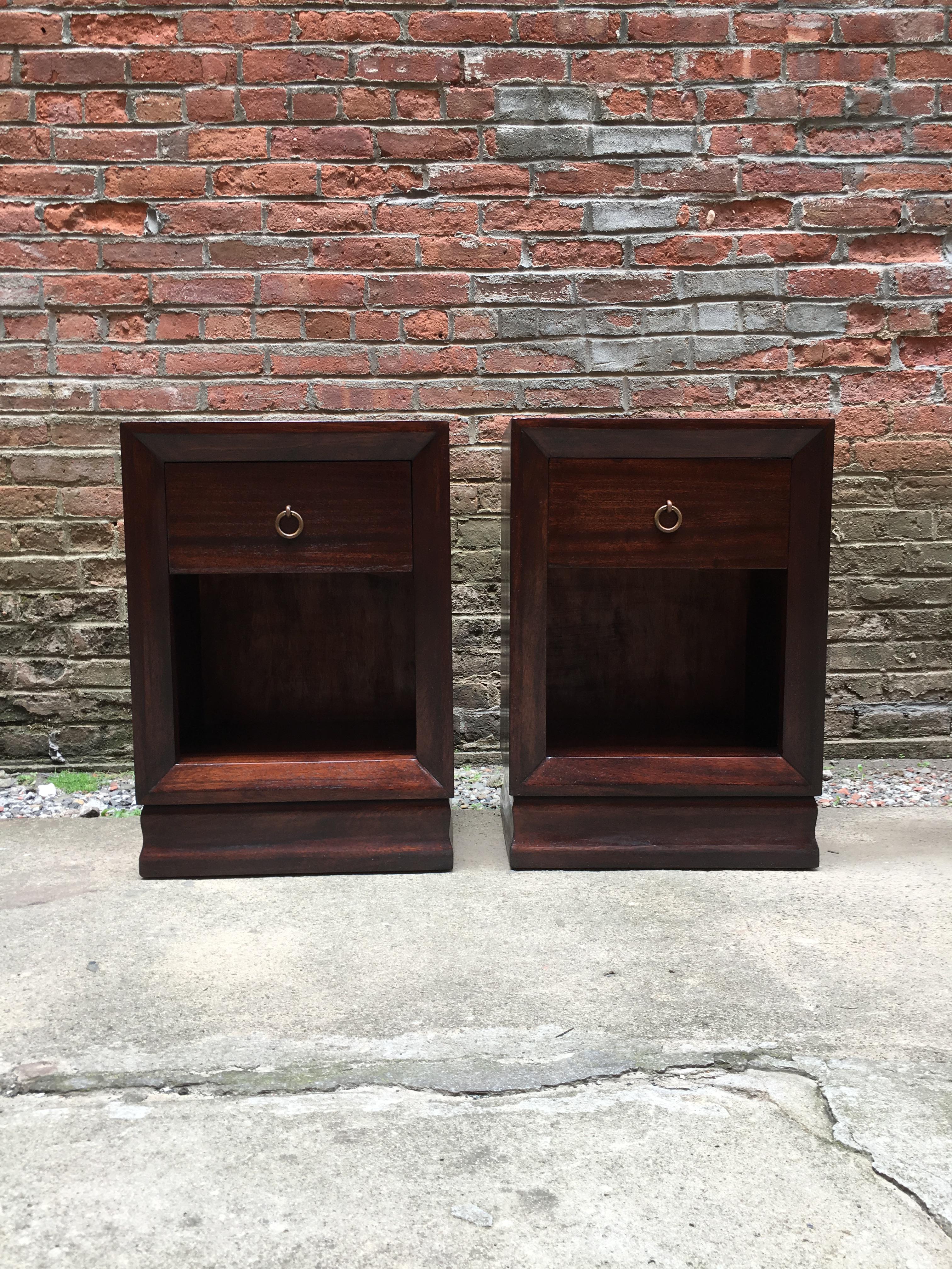 Veneer Pair of Charles Furniture Mahogany End Tables