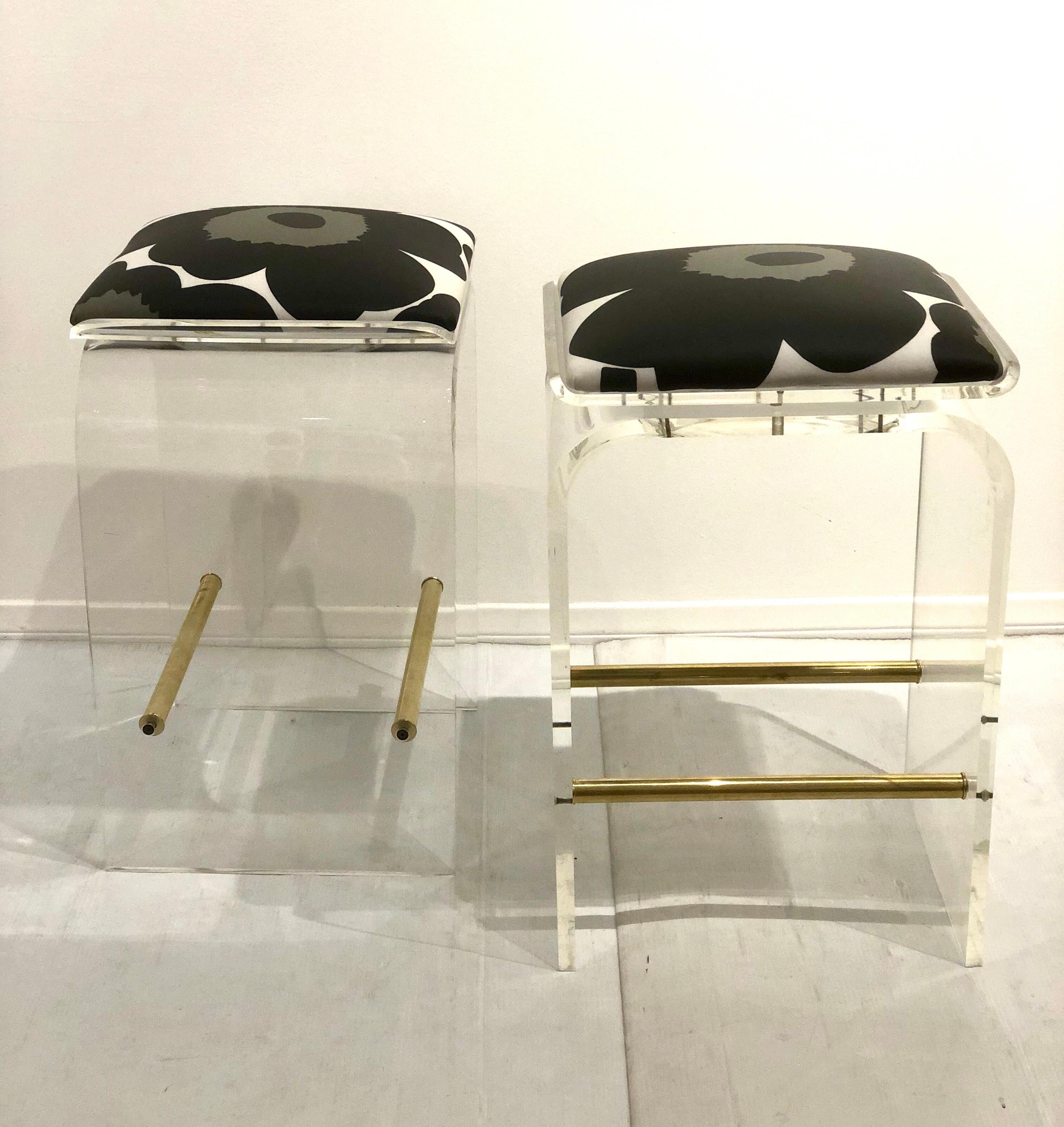 American Pair of Charles Hollis Jones Waterfall Bar Stools in Lucite with Swiveling Seats