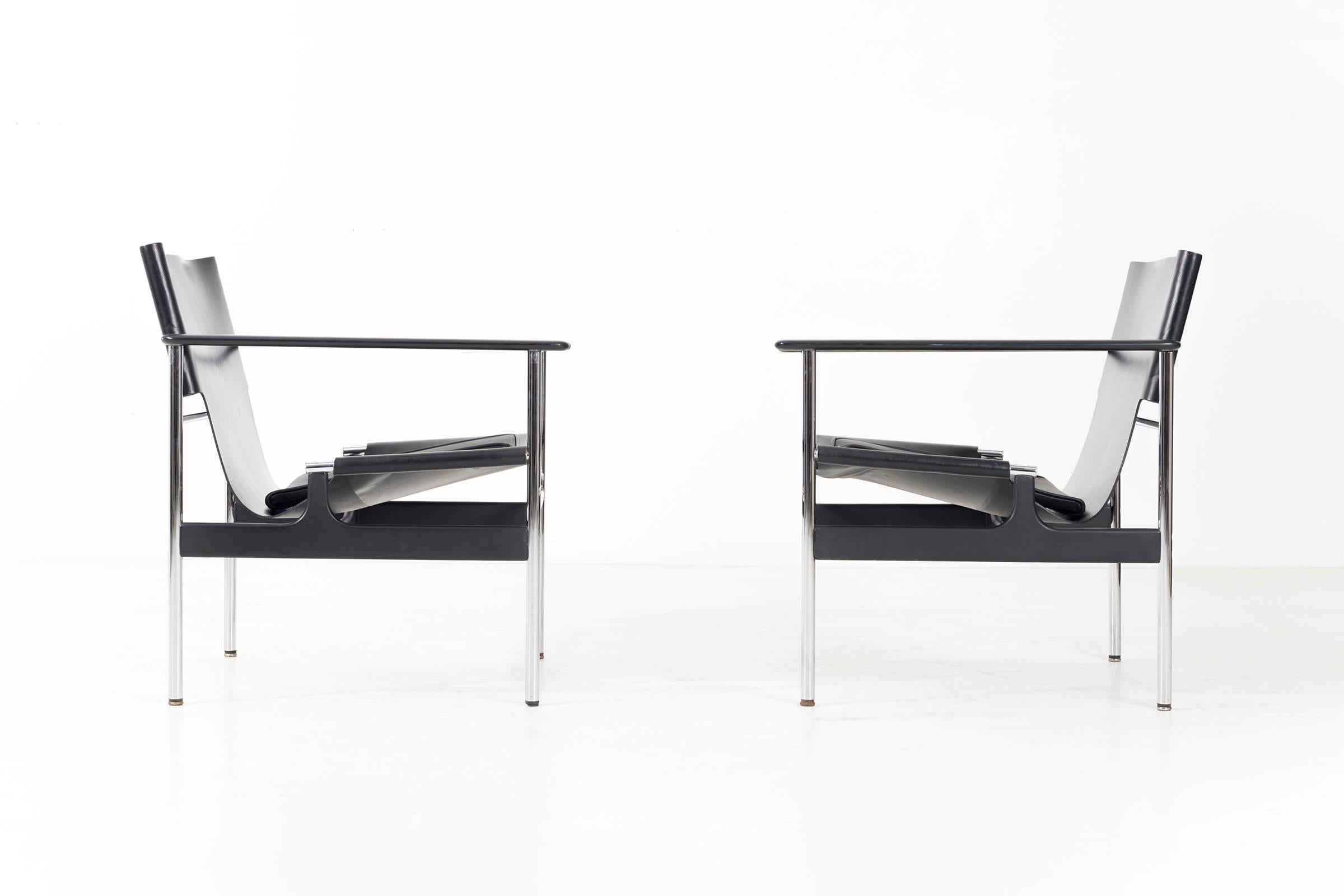 Pair of Pollock Sling chairs for Knoll. Model 657
Charles Randolph Pollock was an American modernist designer who was hired by the legendary George Nelson after graduating in Industrial Design from Pratt Institute in Brooklyn, New York. Pollock