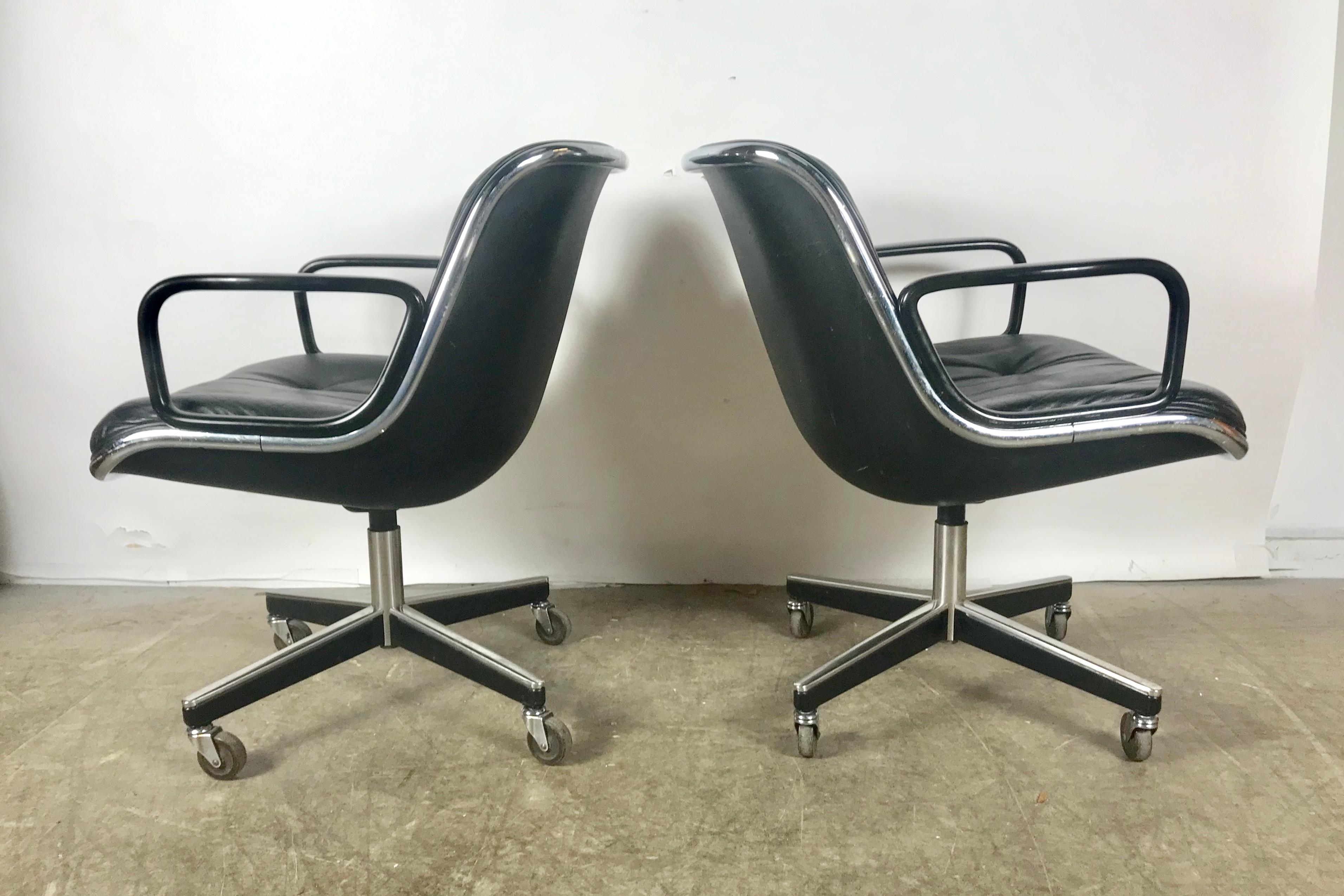 American Pair of Charles Pollock Executive Chairs in Leather for Knoll International