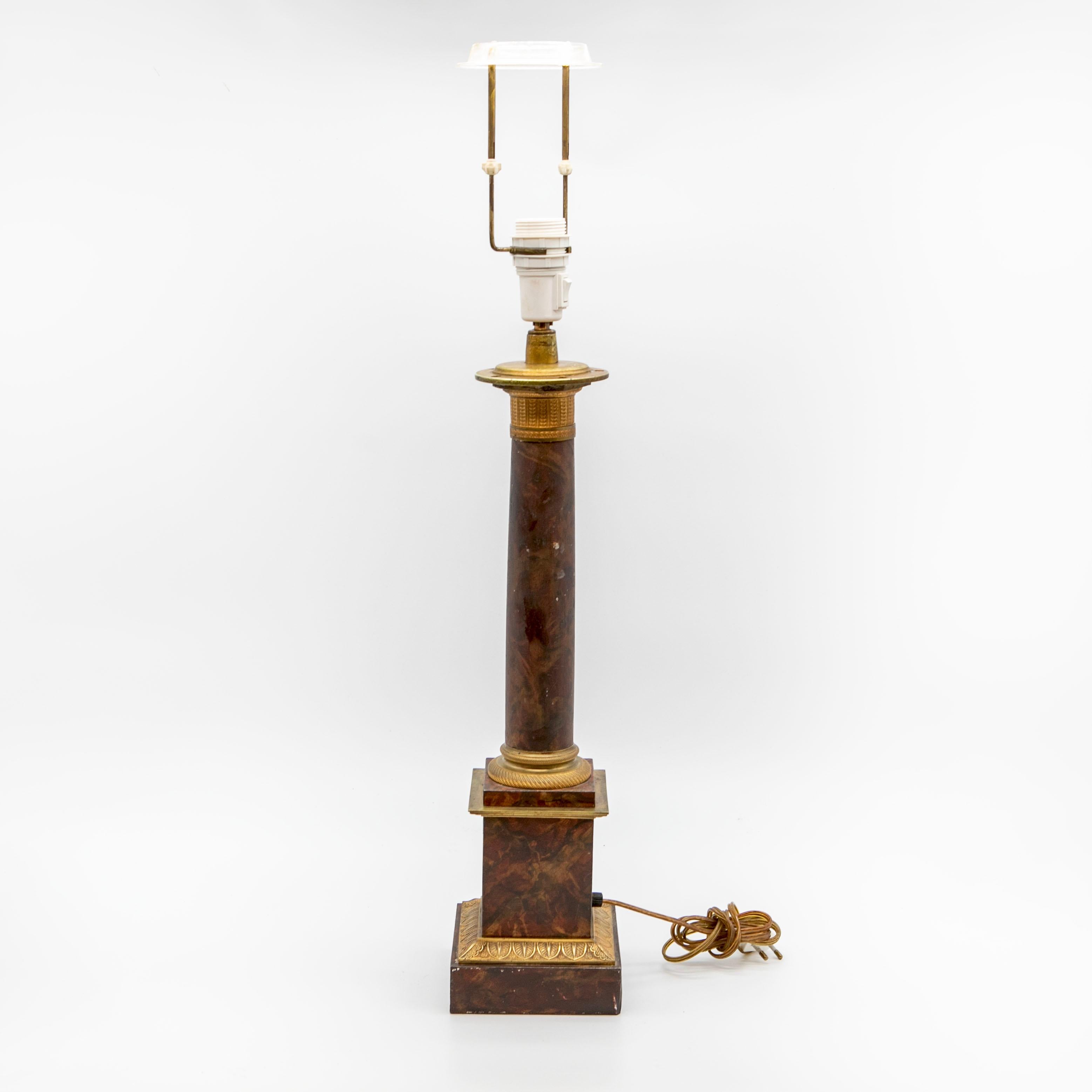 Paire de lampes de bureau Charles X en bronze doré, France Bon état - En vente à Kastrup, DK