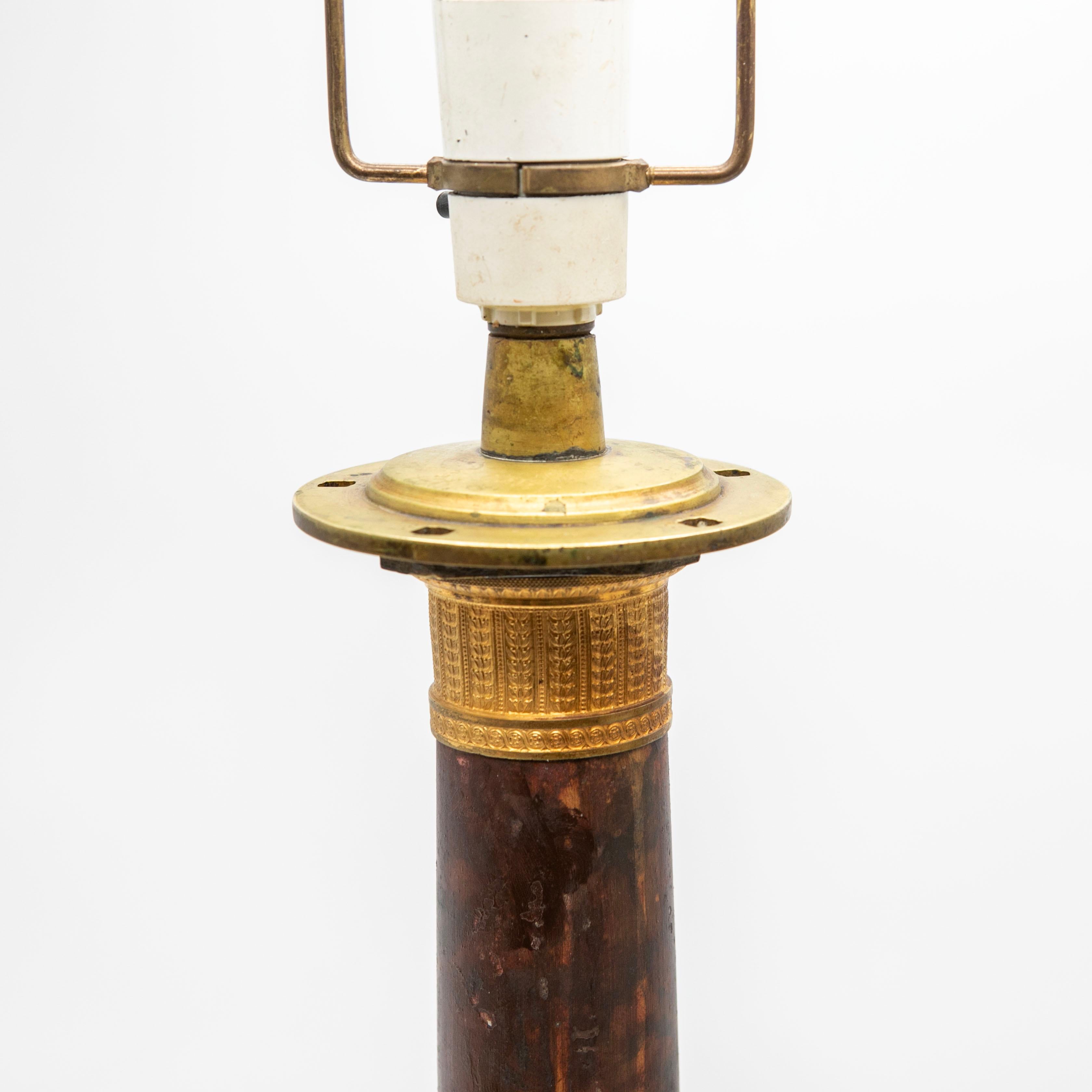 Paire de lampes de bureau Charles X en bronze doré, France en vente 3