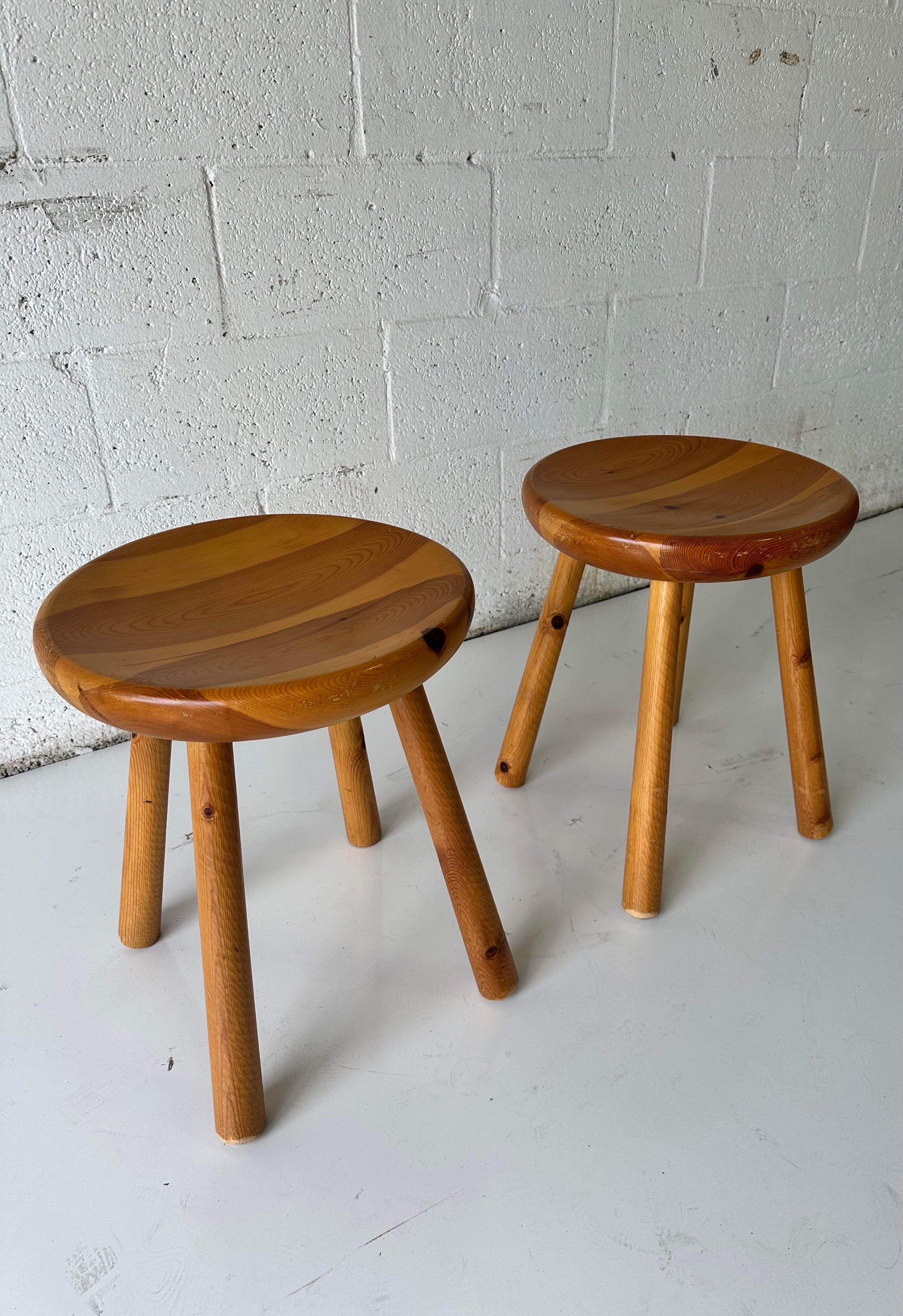 Pair of Charlotte Perriand Style Pine Stools For Sale 4