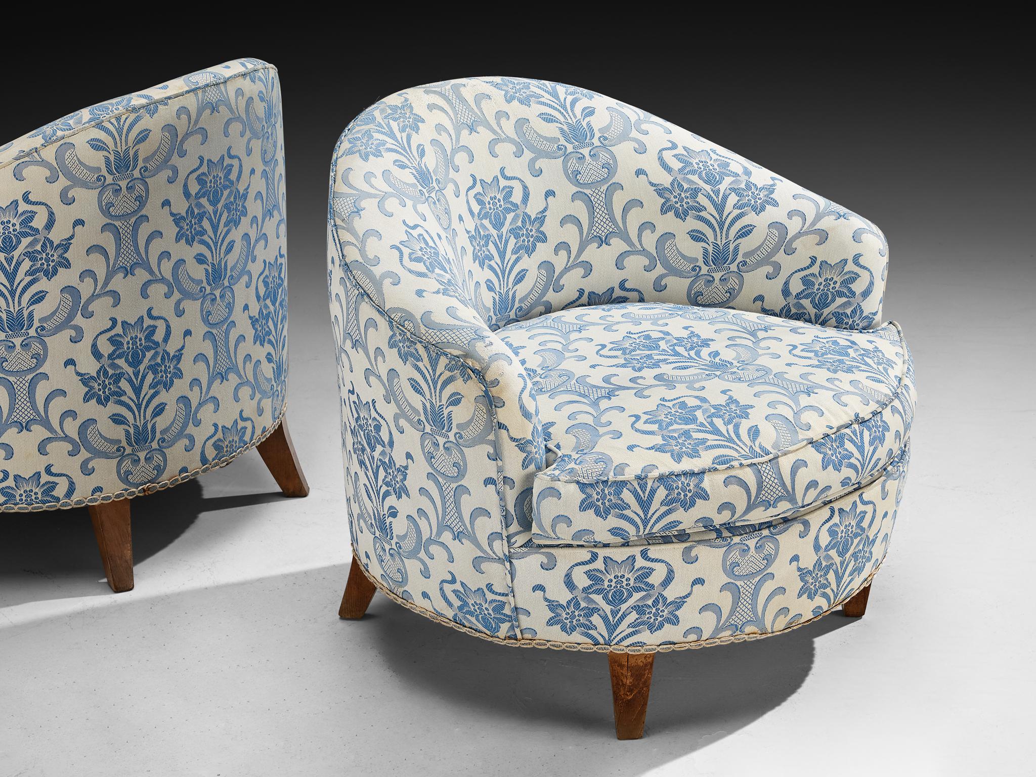 Pair of Charming Italian Mid-Century Lounge Chairs in Light Blue Damask Fabric For Sale 1