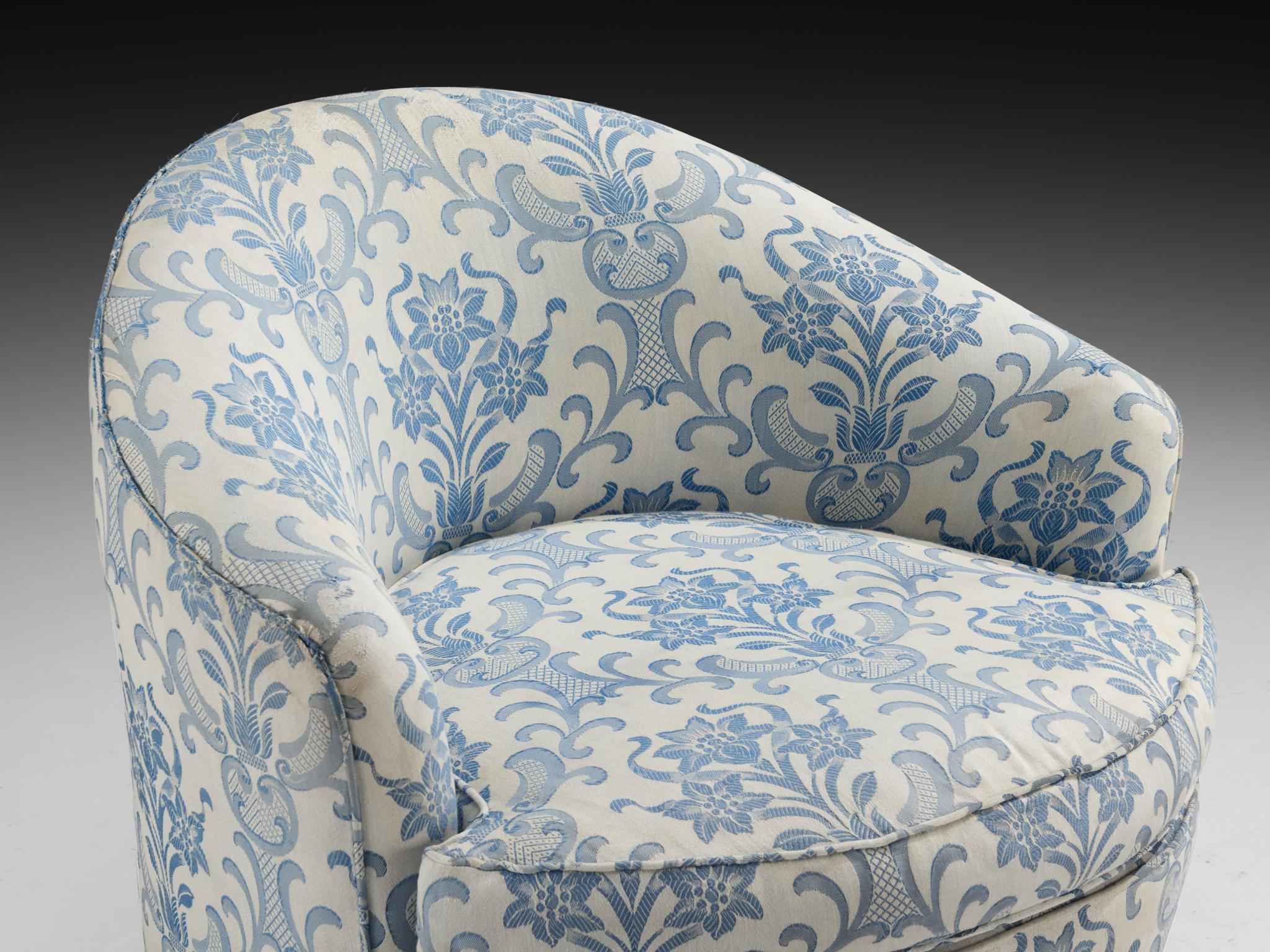 Pair of Charming Italian Mid-Century Lounge Chairs in Light Blue Damask Fabric For Sale 2