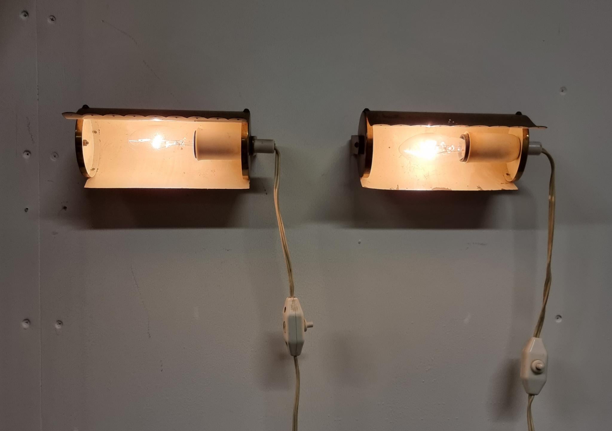 Pair of Charming Wall /Bed Lights, Brass with Star Pattern, Scandinavian Modern For Sale 7
