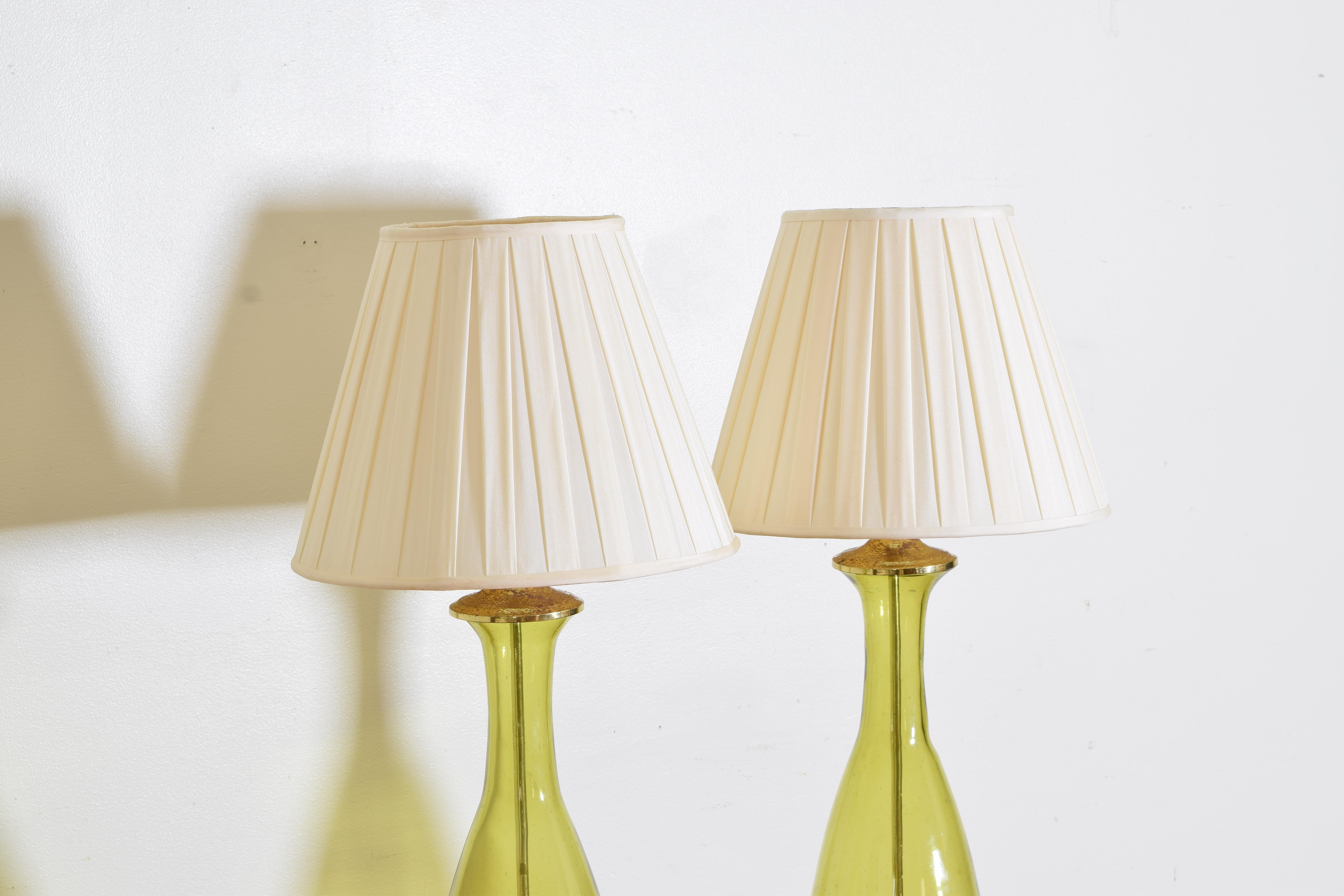 Pareja de lámparas Chartreuse, CA. 1950 Moderno de mediados de siglo en venta