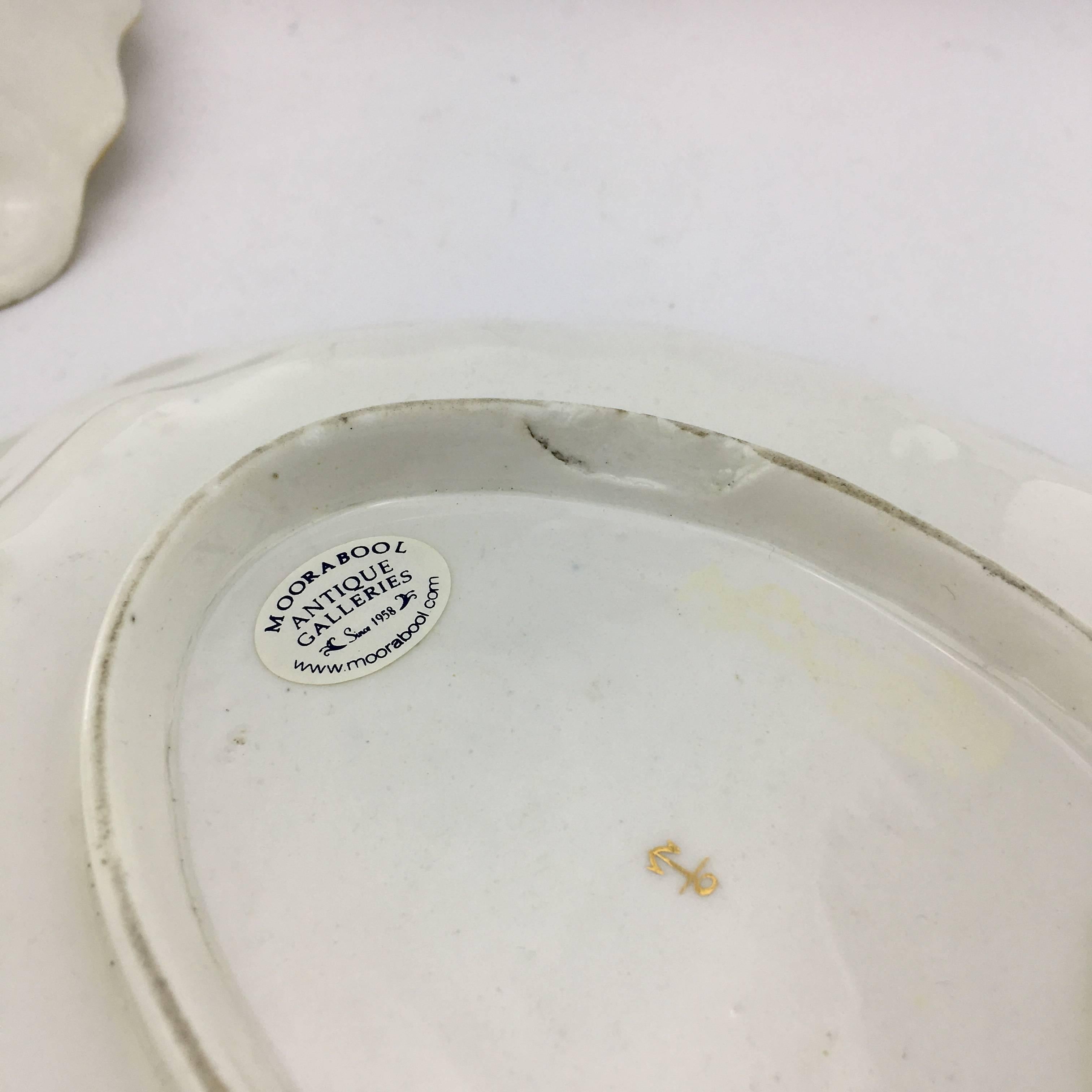 Paire de plats de service Chelsea-Derby, datant d'environ 1770 en vente 3