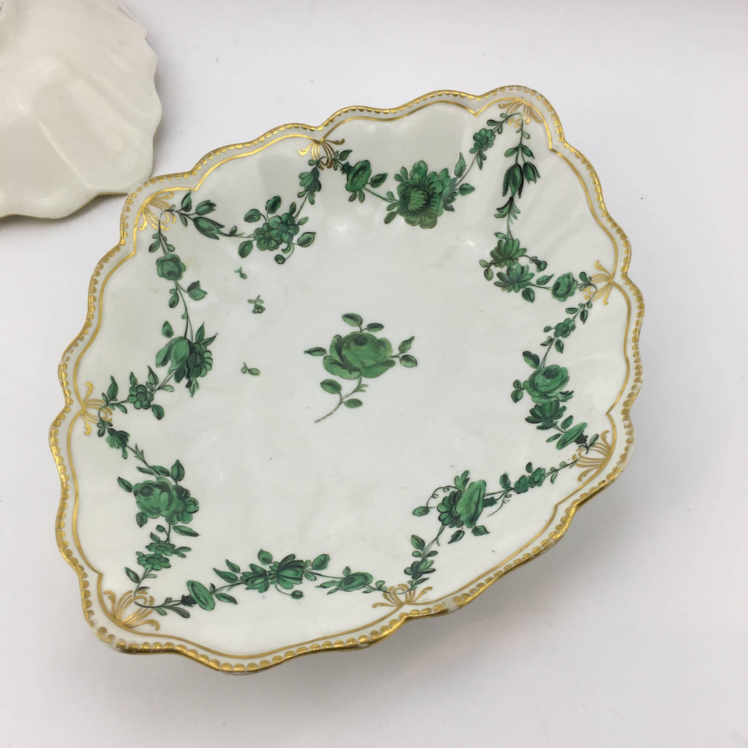 Paire de plats de service Chelsea-Derby, datant d'environ 1770 en vente 4