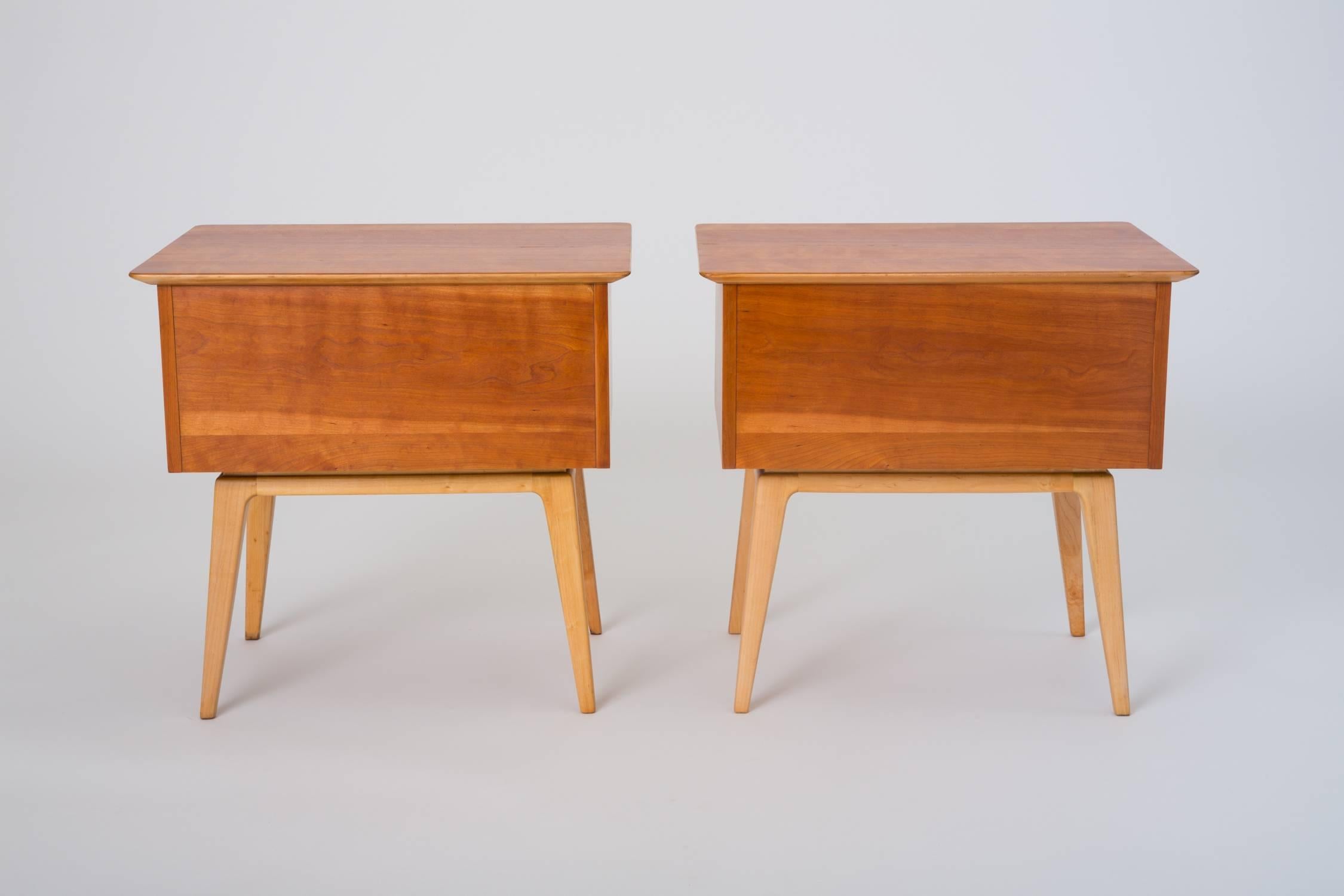 American Pair of Cherrywood Nightstands by Renzo Rutili for Johnson Furniture