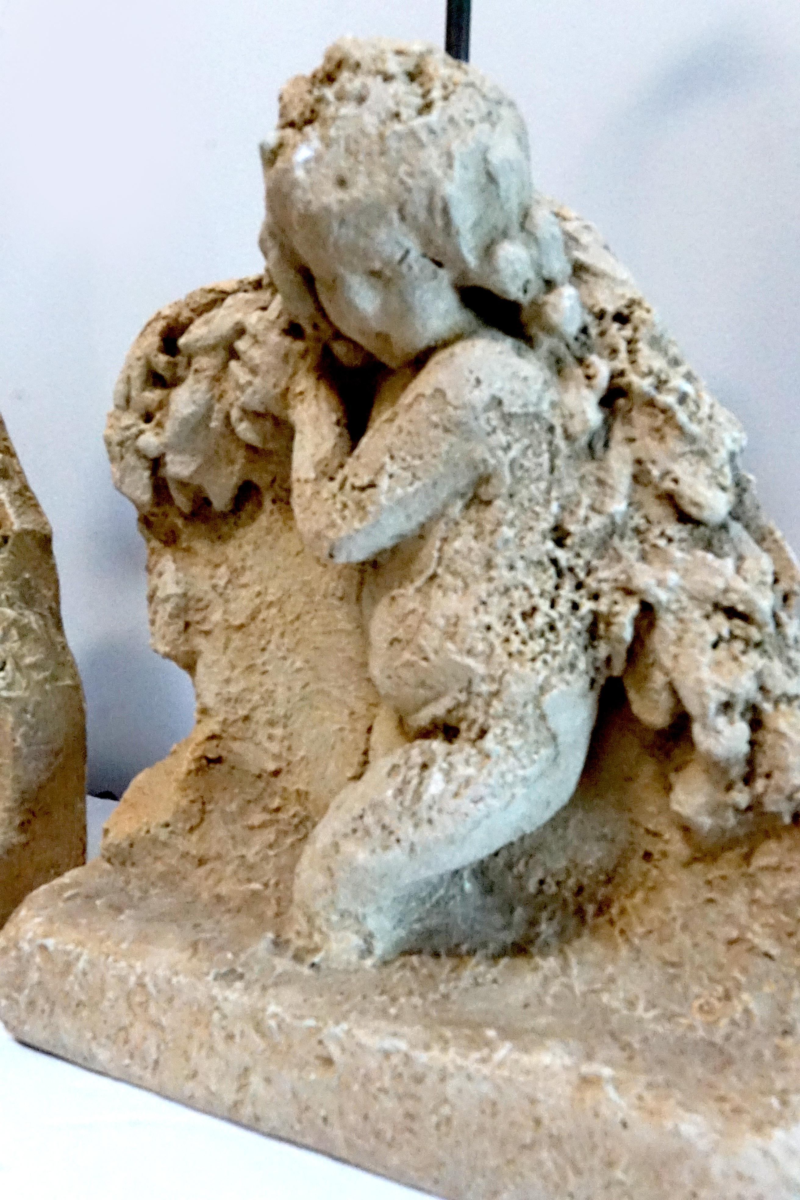 Pair of Cherub Putti Lamps Resin Cast in Beige Stone Effect For Sale 1
