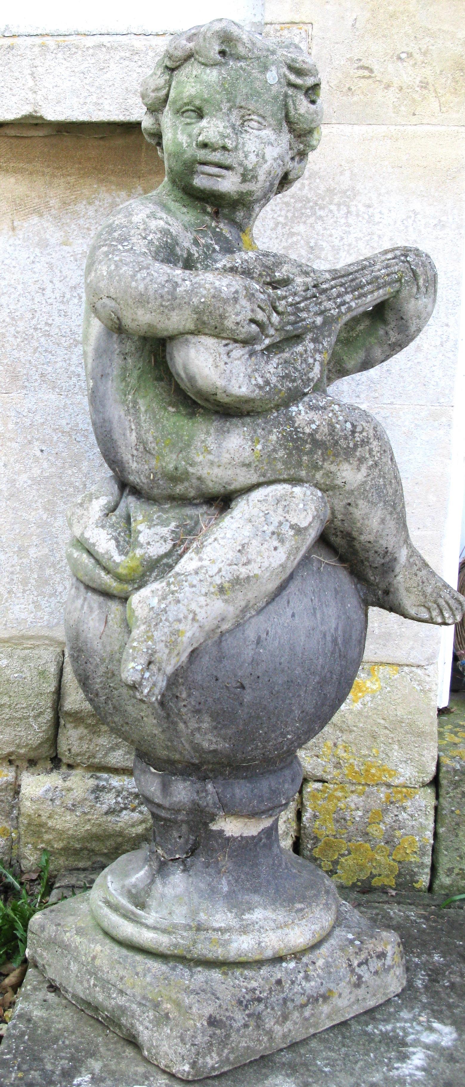 Pair of Cherubs, Garden Ornaments, Pair of Garden Ornaments In Distressed Condition In South Cotswolds, GB