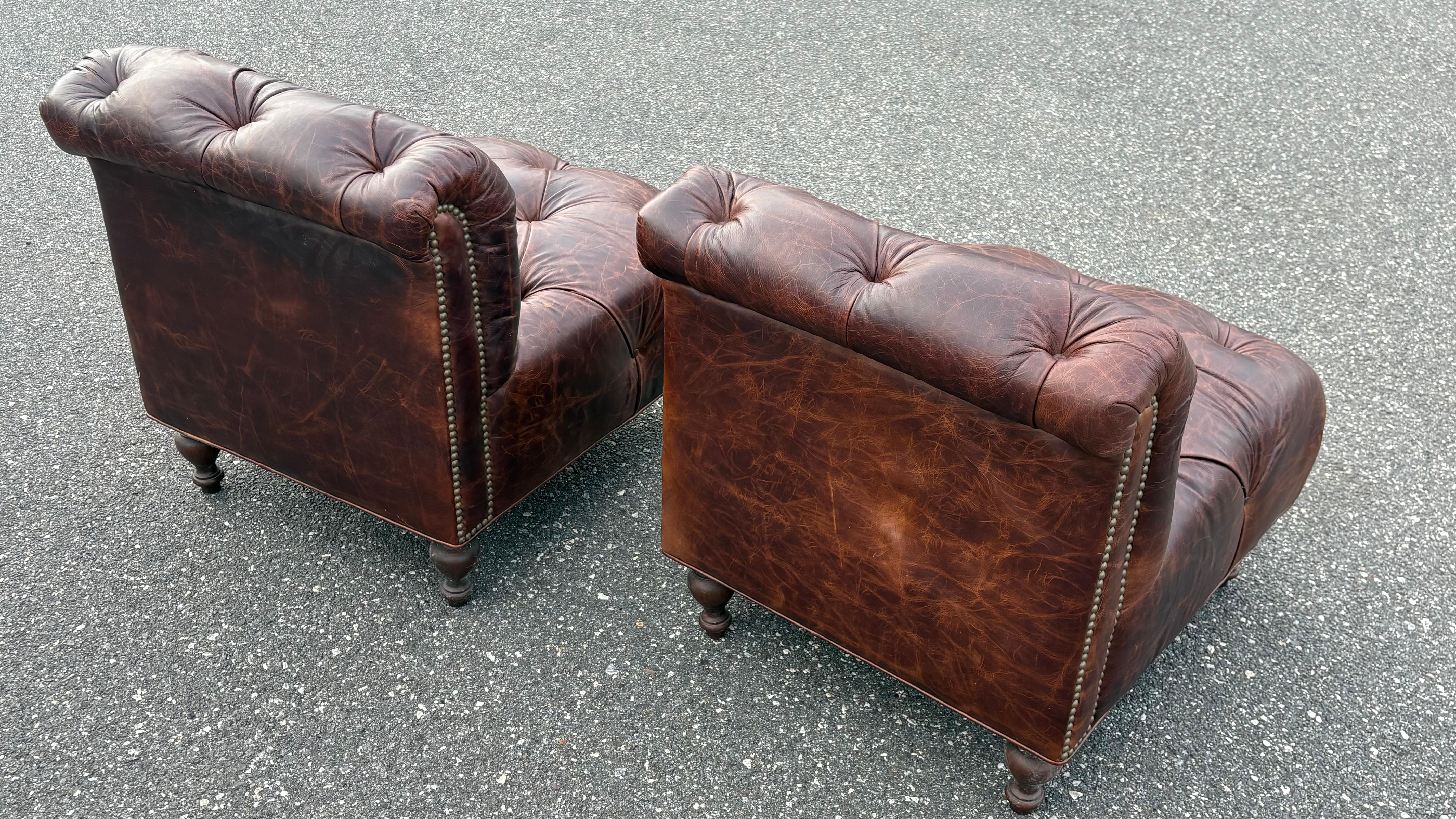 Pareja de Sillones Chesterfield de cuero en Bueno estado para la venta en Philadelphia, PA
