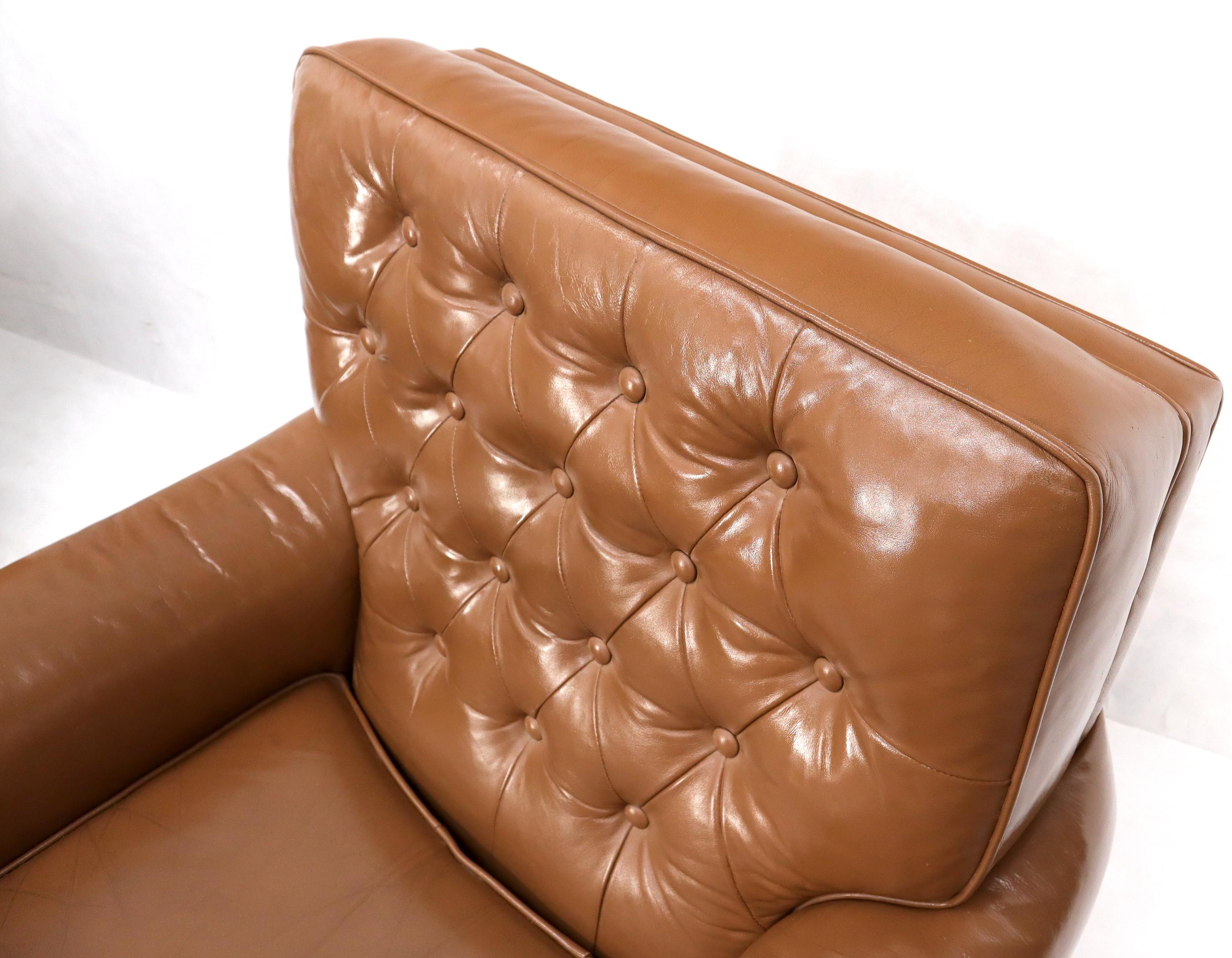 Mid-Century Modern Pair of Chesterfield Style Leather Chairs W/ Ottomans Brown to Tan For Sale
