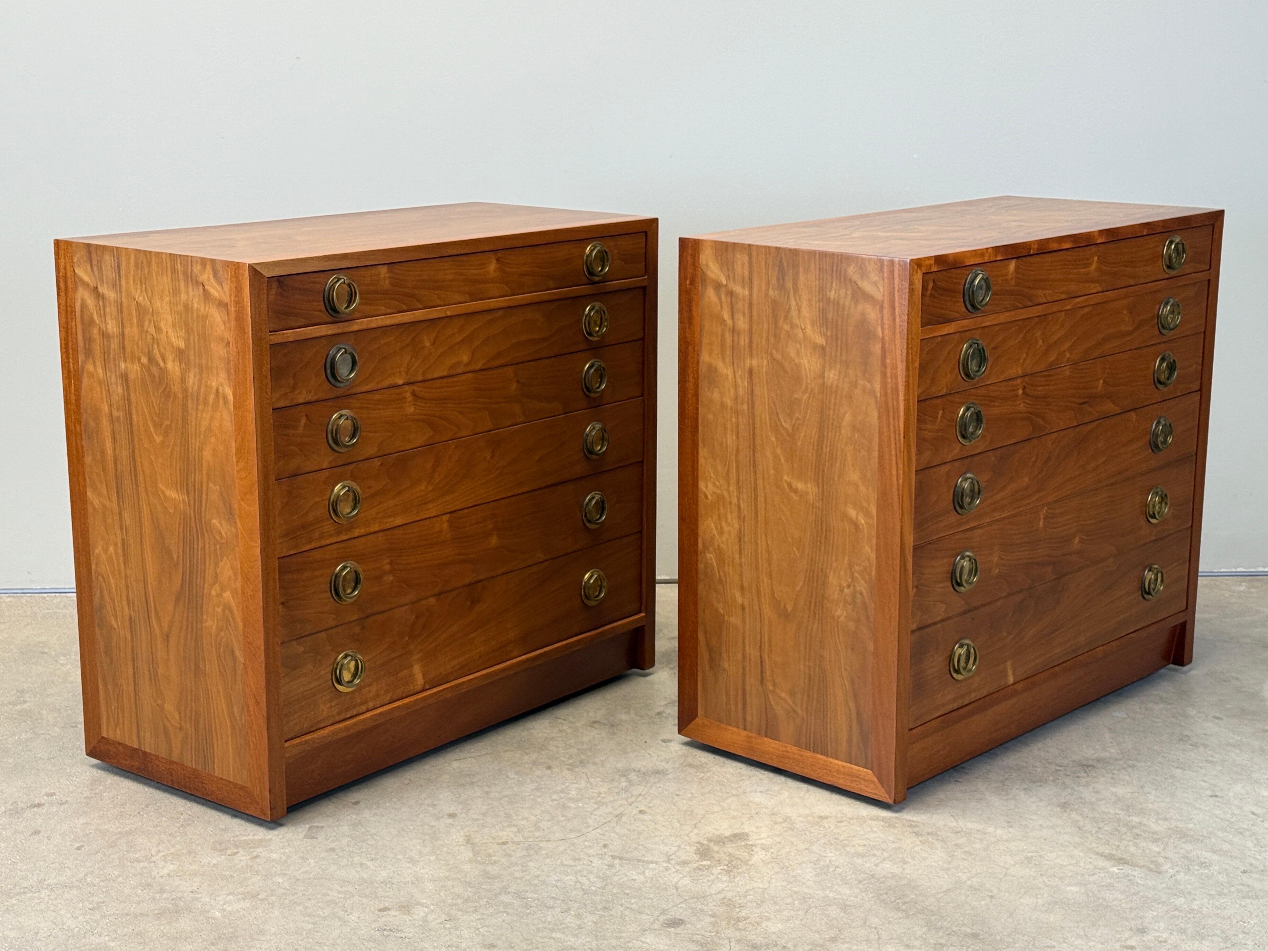 Pair of Chests by Edward Wormley for Dunbar For Sale 7