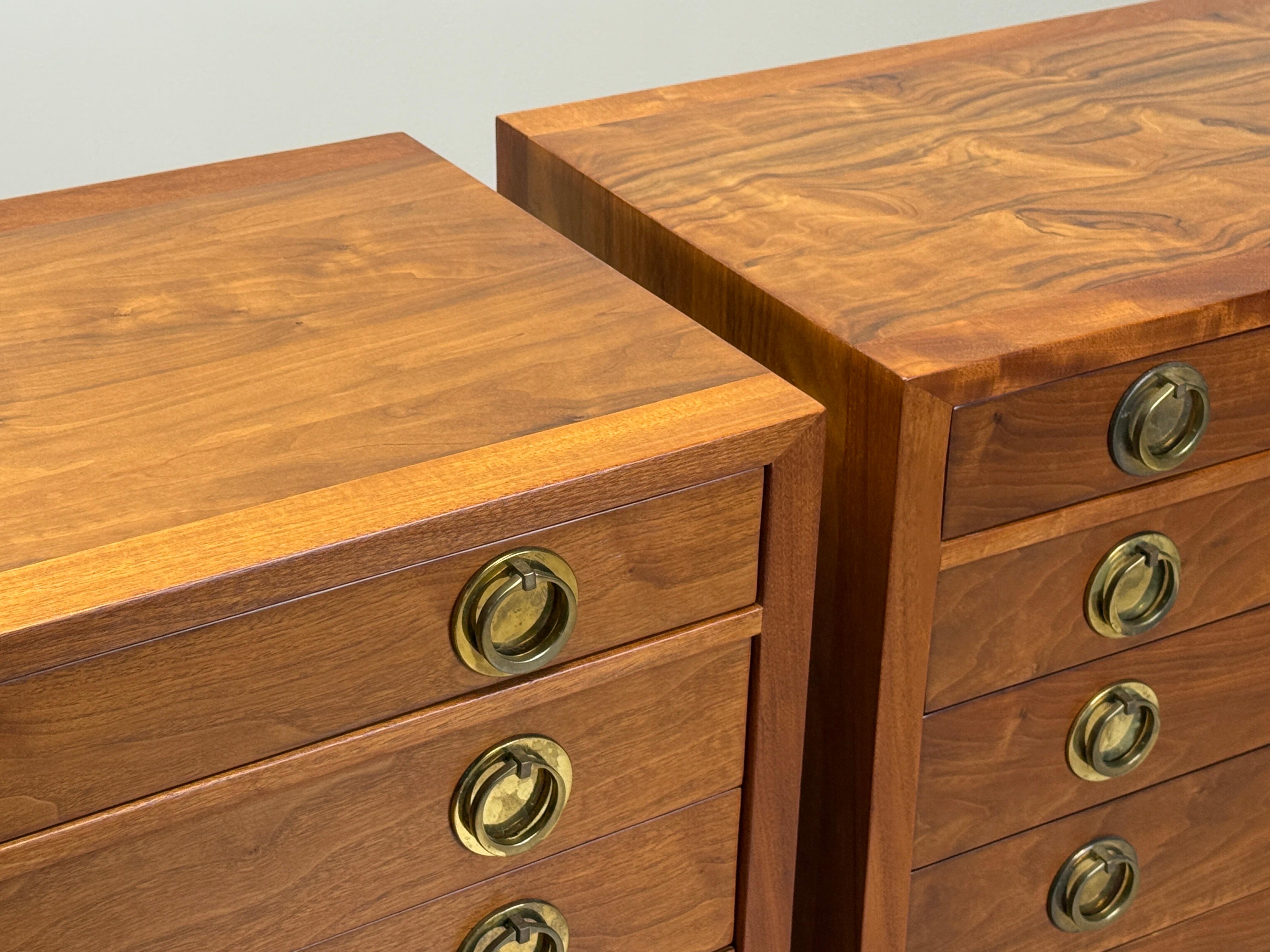 Pair of Chests by Edward Wormley for Dunbar For Sale 12