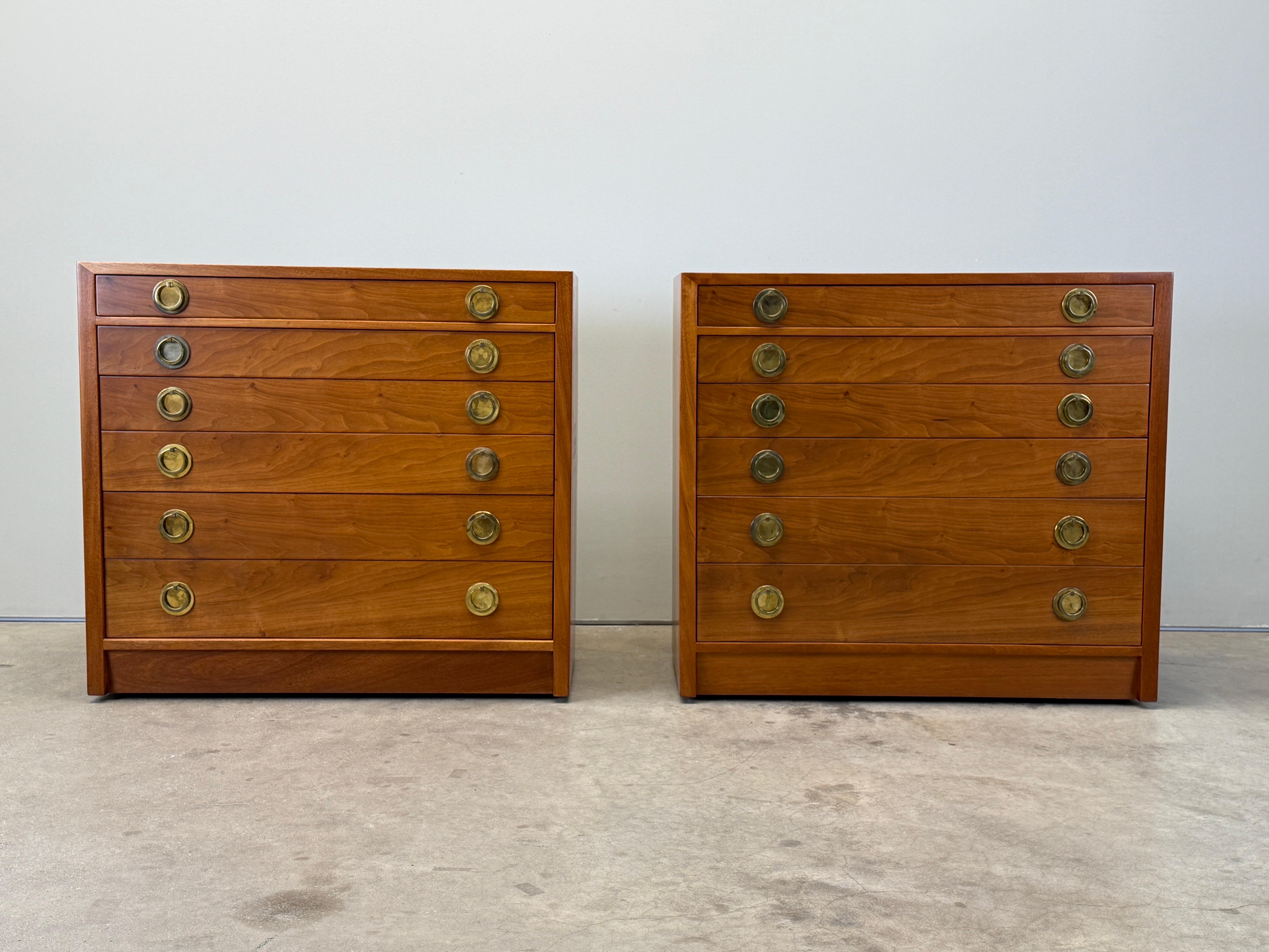 Pair of Chests by Edward Wormley for Dunbar For Sale 1
