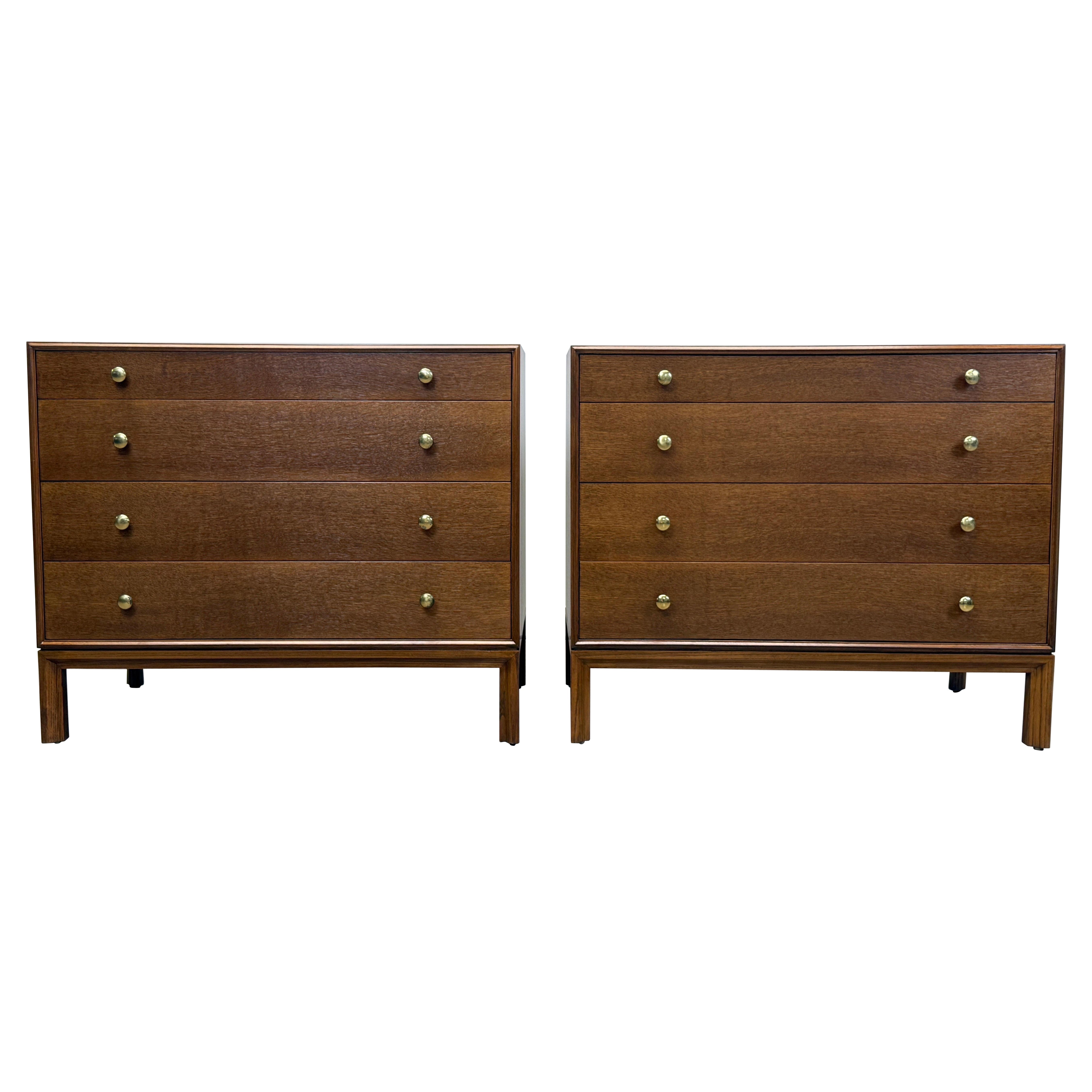 Paire de coffres par Edward Wormley pour Dunbar en vente