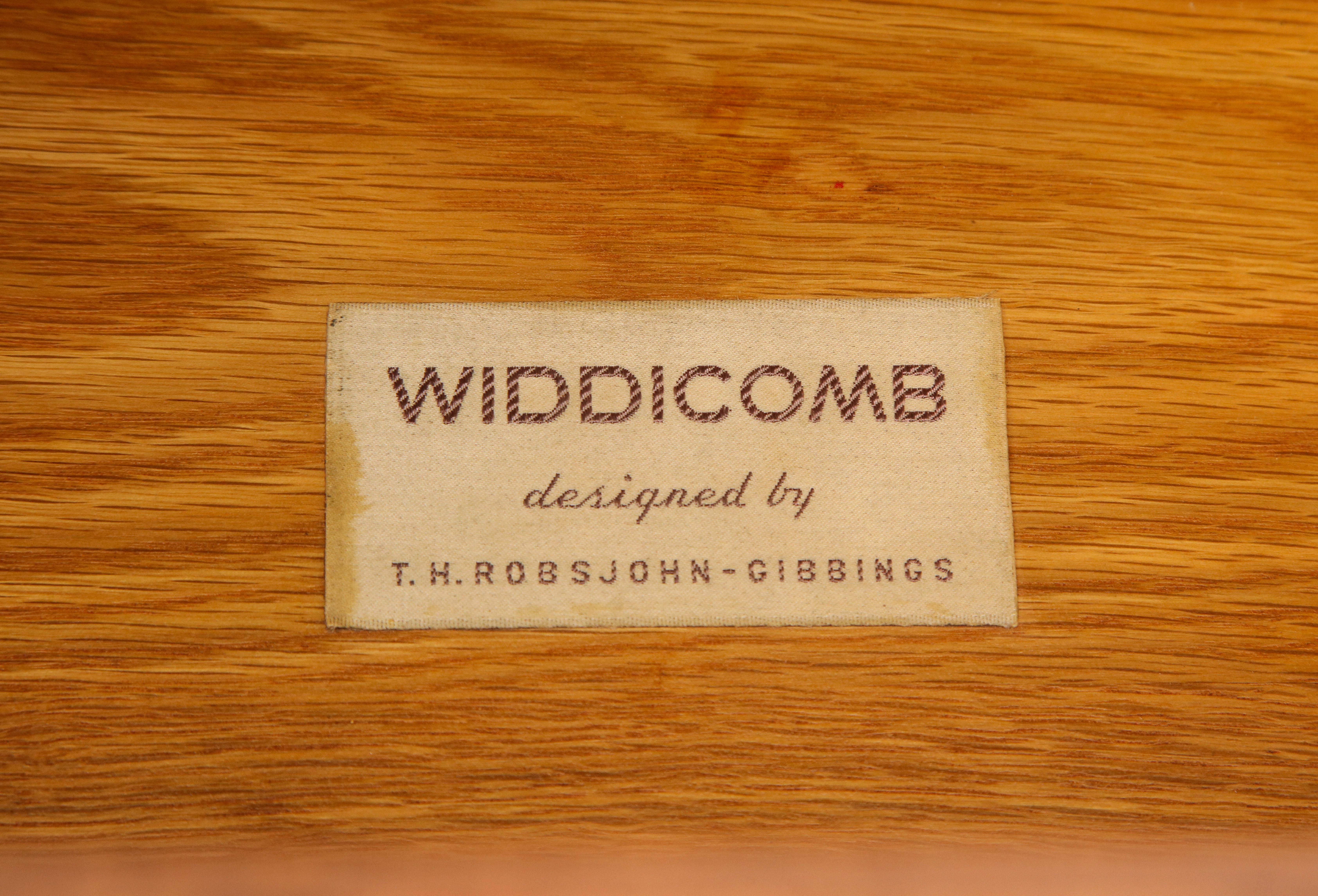 Pair of Chests by T.H. Robsjohn Gibbings for Widdicomb 4