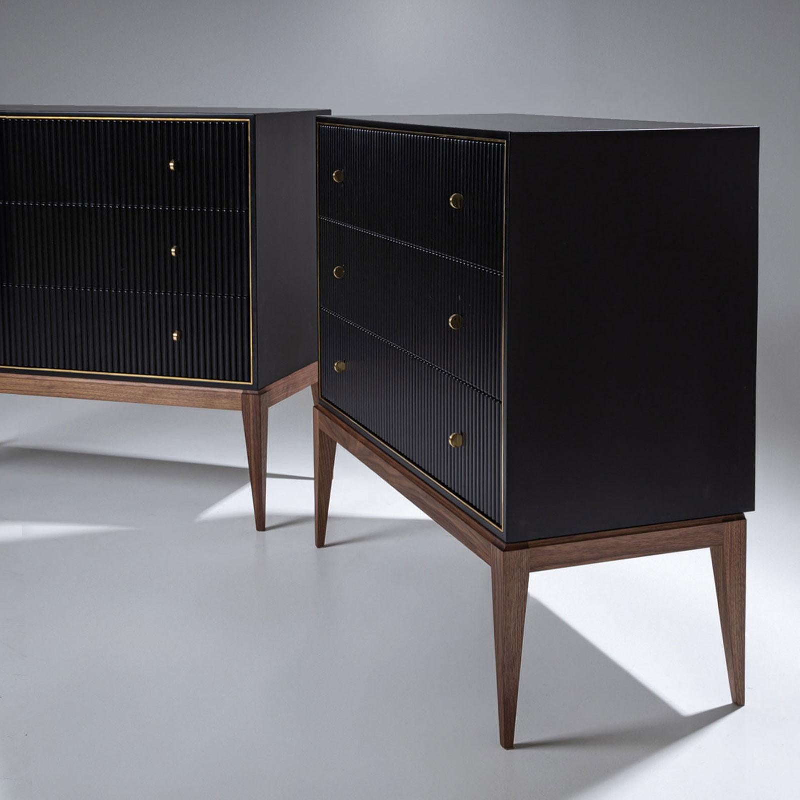 Suédois Paire de commodes de Attila Suta, Suède, 2022 en vente