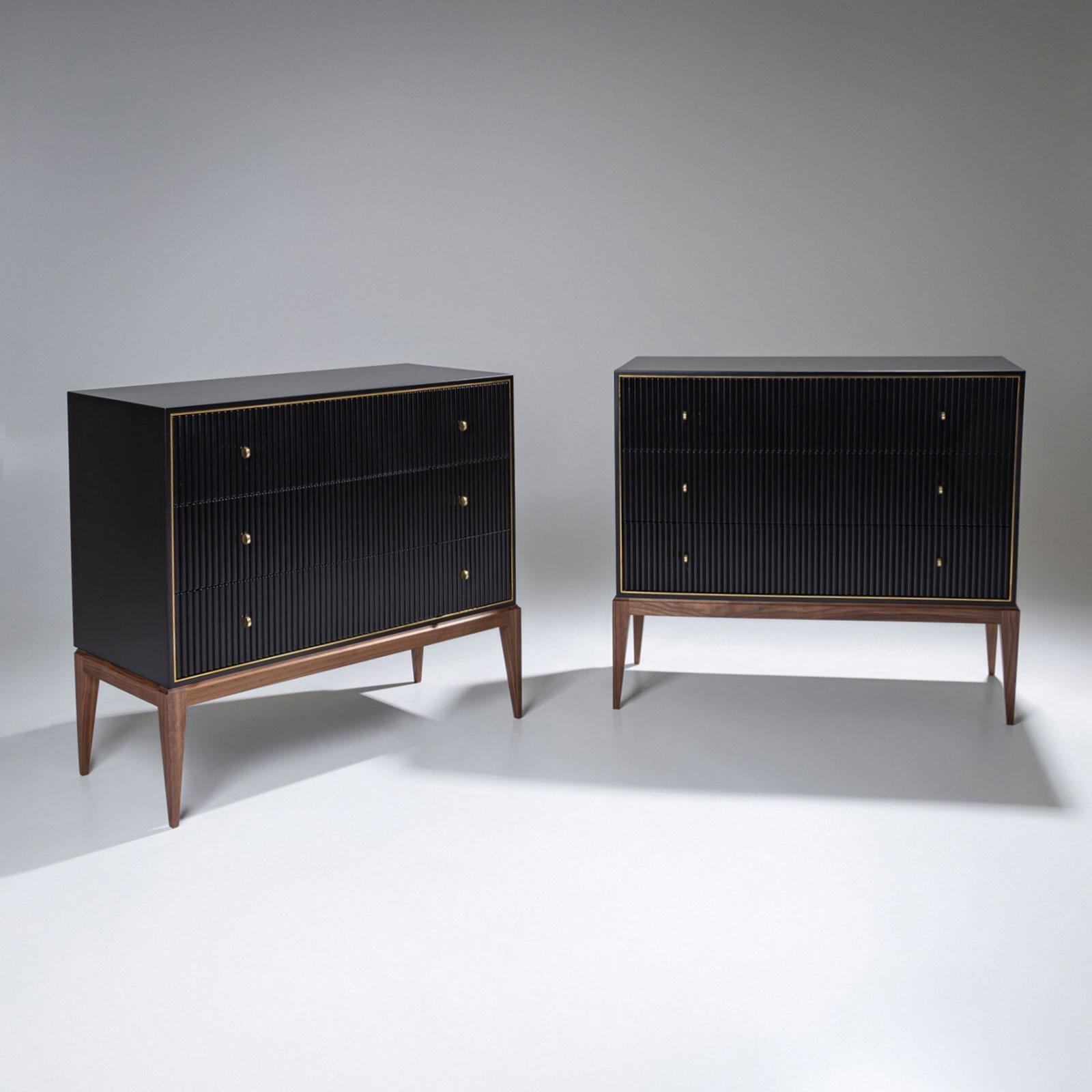 XXIe siècle et contemporain Paire de commodes de Attila Suta, Suède, 2022 en vente