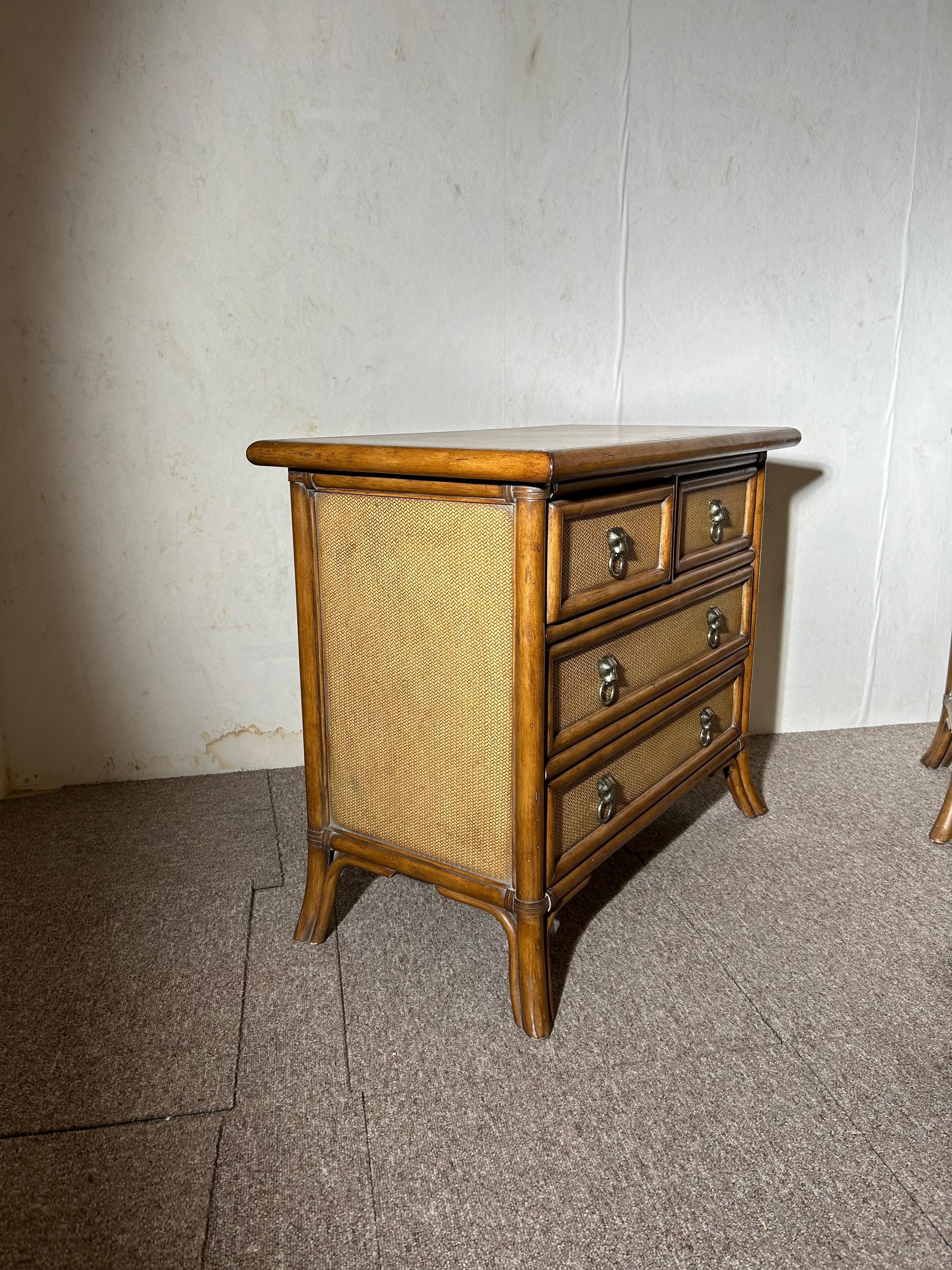 pair of chests of drawers, natural fibers, Signed Kreiss In Good Condition For Sale In Nice, FR