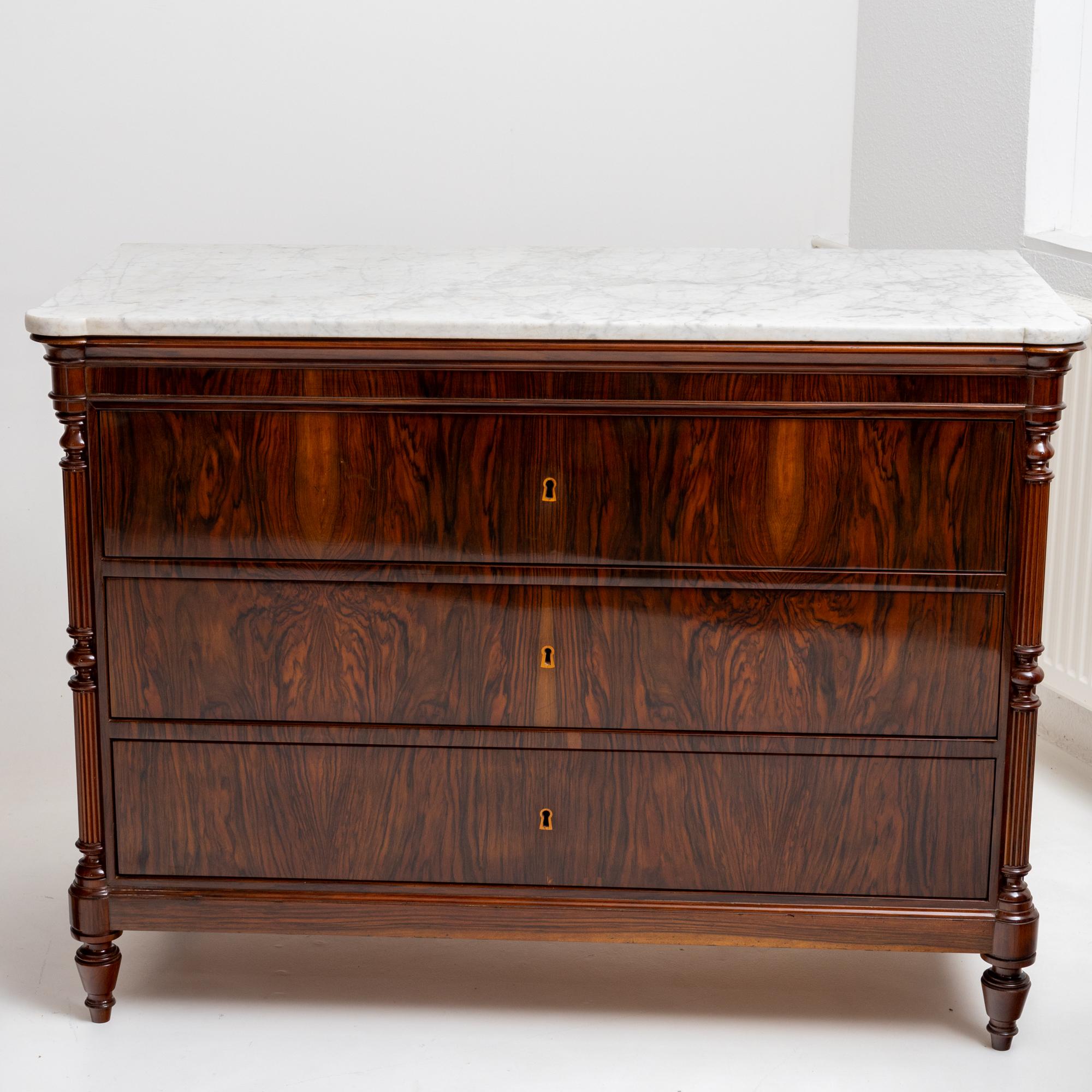 Pair of Chests of Drawers with Marble Tops, Mid-19th Century In Excellent Condition For Sale In Greding, DE