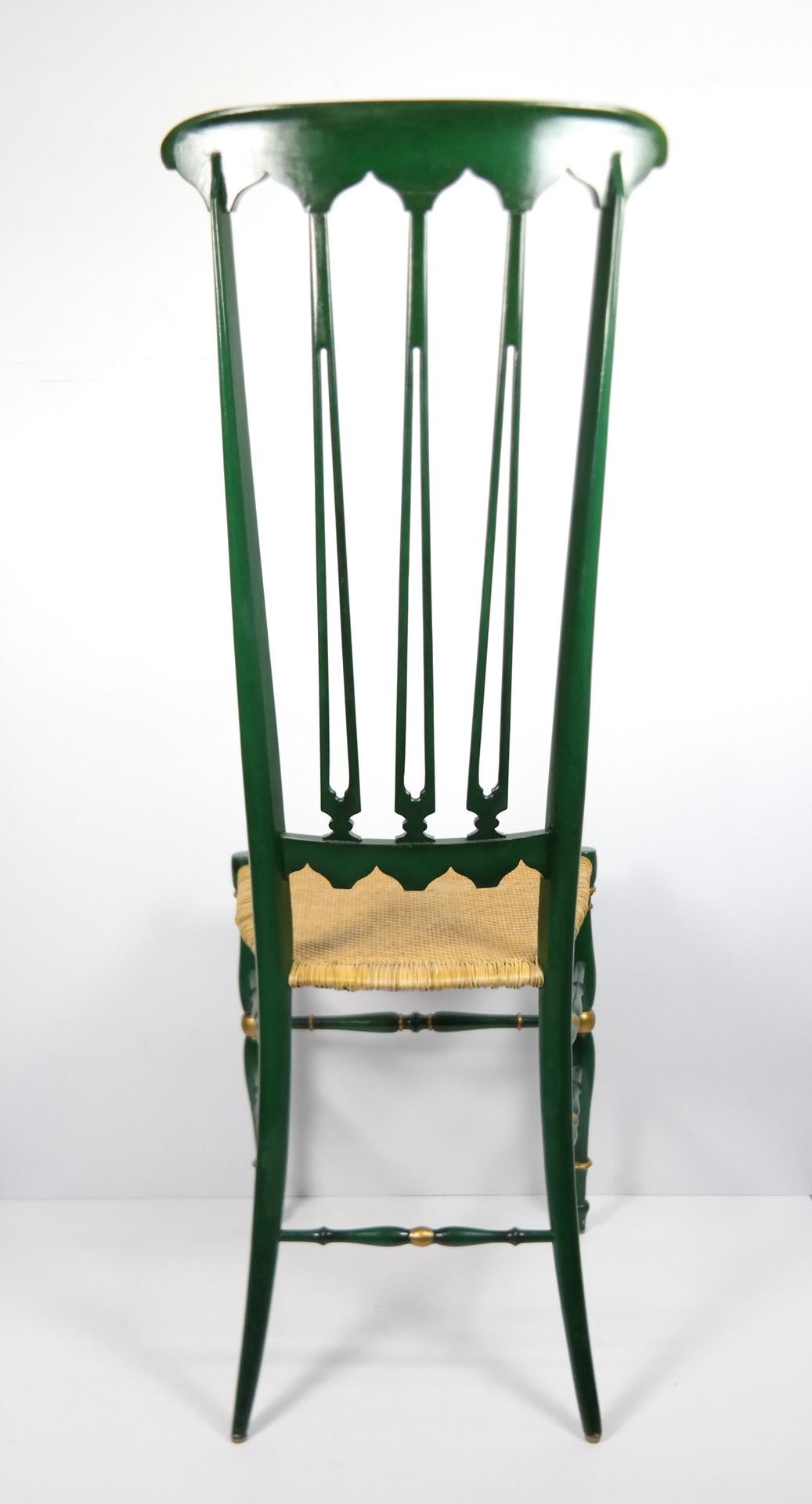 Mid-20th Century Pair of Chiavari Chairs, 1950s Italian Design, Original Paint and Cane Seats For Sale