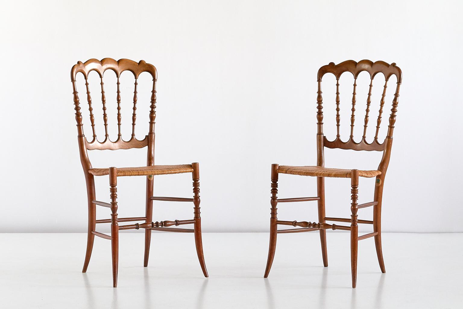 Pair of Chiavari Chairs in Beech and Cane, F.lli Zunino & Rivarola, Italy, 1950s 6