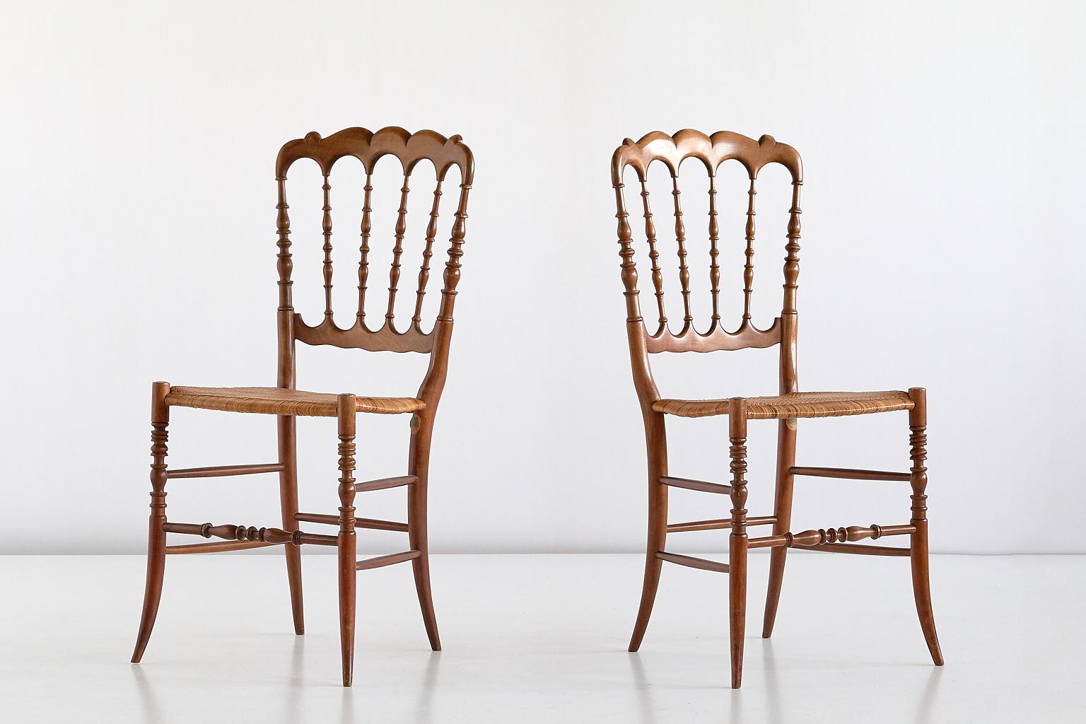 Pair of Chiavari Chairs in Beech and Cane, F.lli Zunino & Rivarola, Italy, 1950s 7