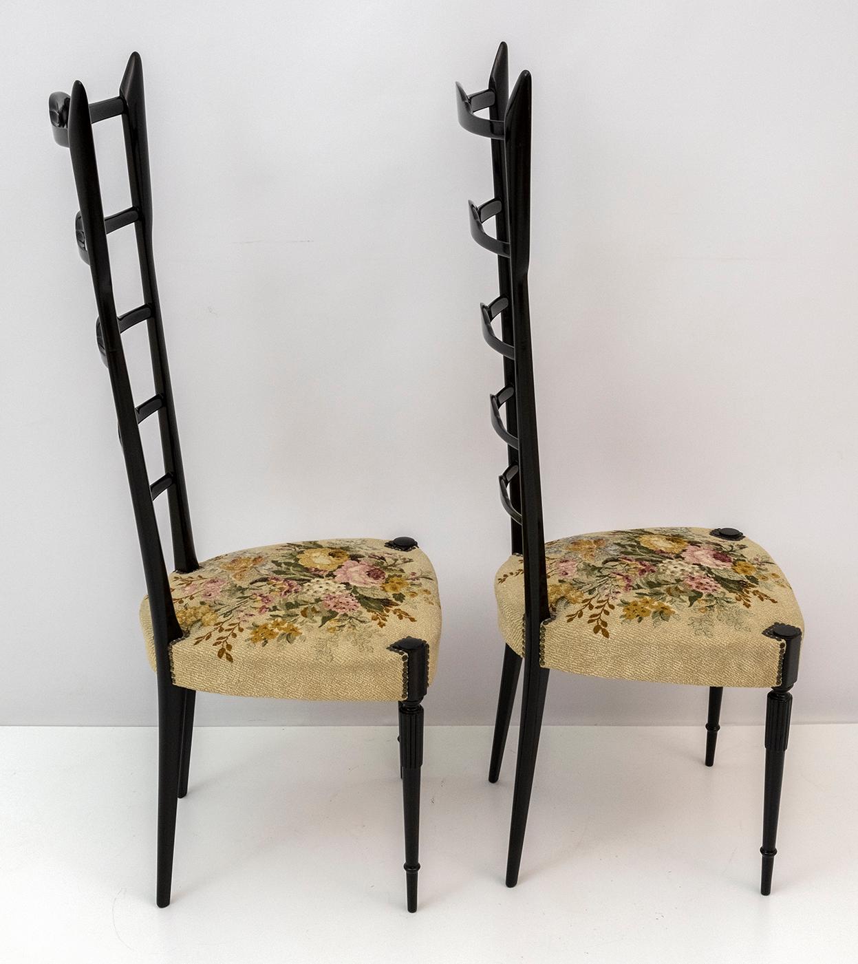 Mid-Century Modern Paire de chaises italiennes à haut dossier Chiavari Gio Ponti de style moderne mi-siècle moderne, années 50 en vente