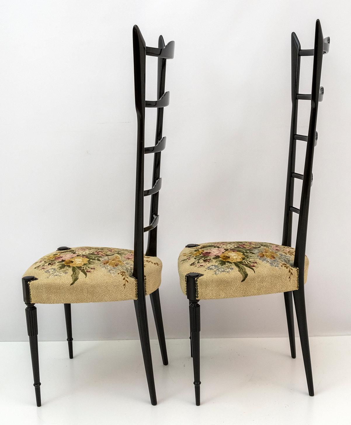 Paire de chaises italiennes à haut dossier Chiavari Gio Ponti de style moderne mi-siècle moderne, années 50 Bon état - En vente à Puglia, Puglia
