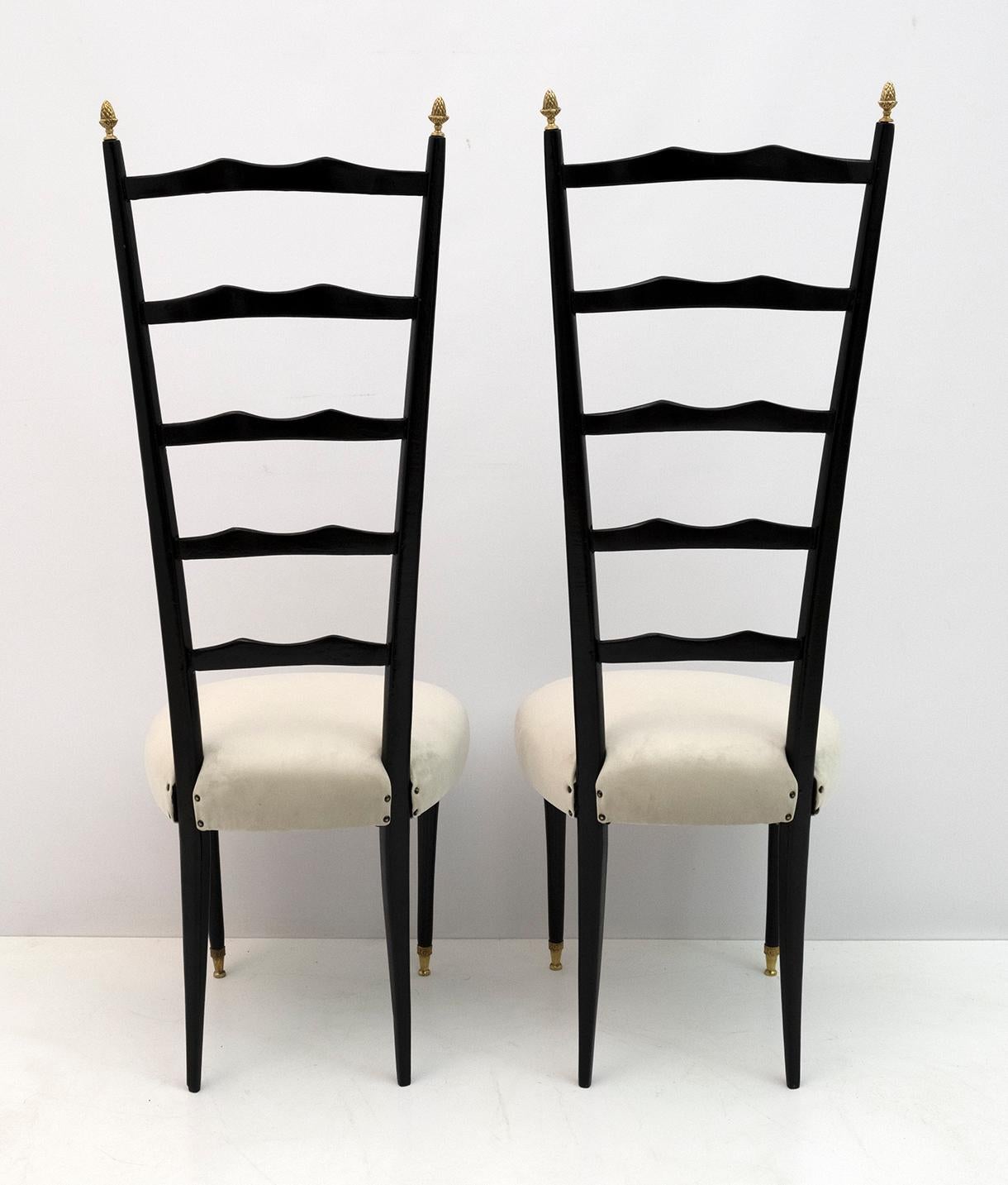 Pair of Chiavari Mid-Century Modern Italian Velvet High Back Chairs, 1950s For Sale 1