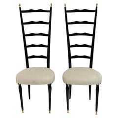 Paire de chaises Chiavari à haut dossier en velours italien, style mi-siècle moderne, années 1950