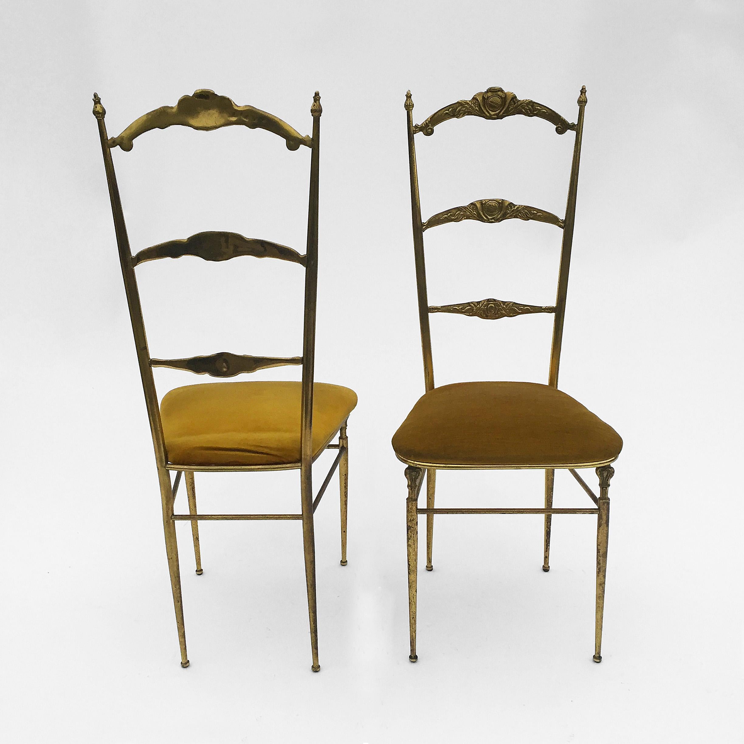 Mid-Century Pair Of Chiavari Style Brass Ladder Accent Side Chairs, 1950s In Good Condition In London, GB