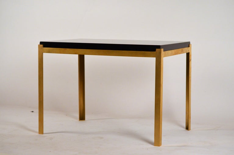 Post-Modern Pair of Chic 'Caisson' Solid Brass and Black Lacquer End Tables by Design Frères For Sale