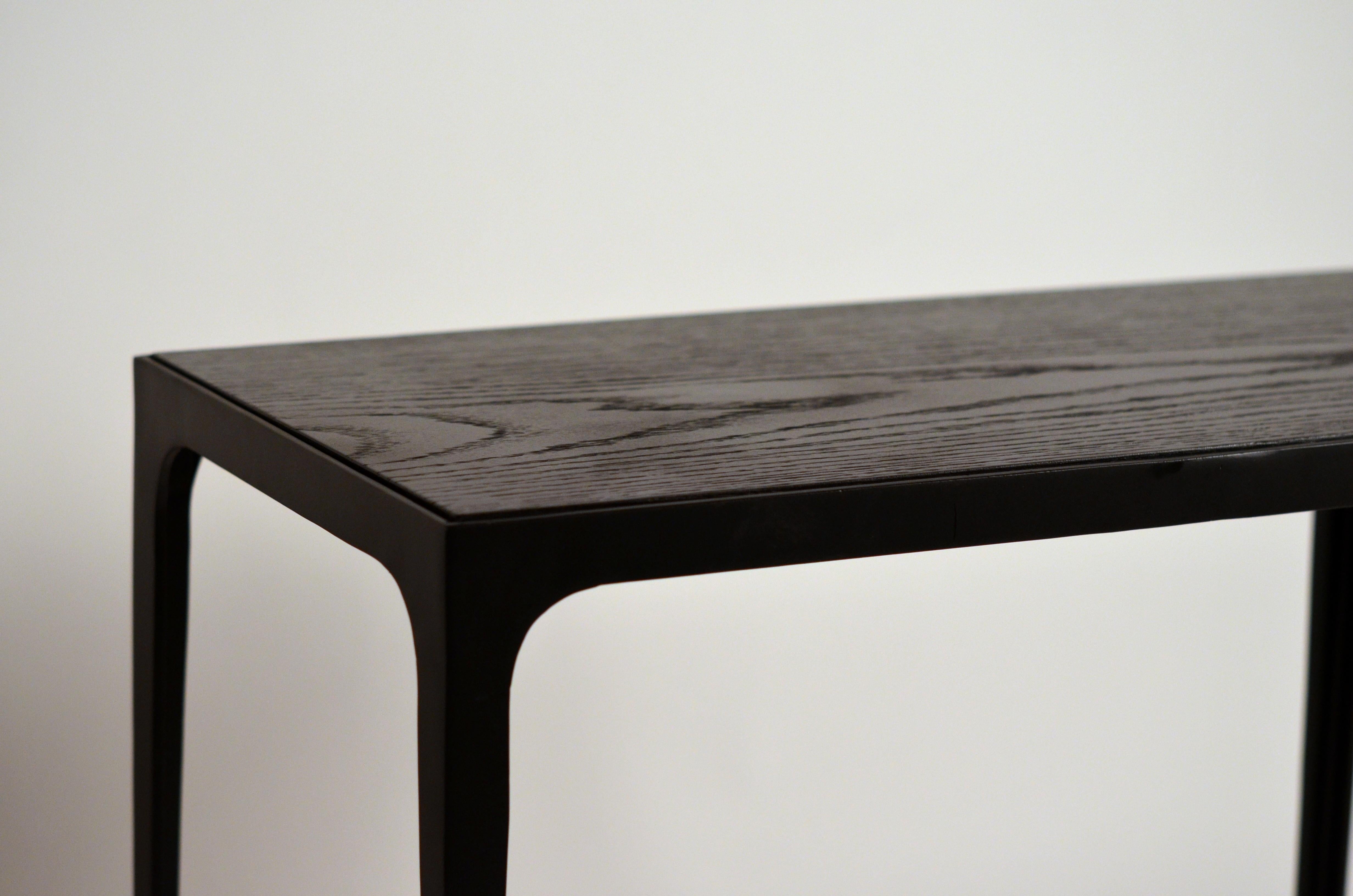 Contemporary Pair of Chic Ebonized Oak 'Esquisse' Side Tables by Design Frères For Sale