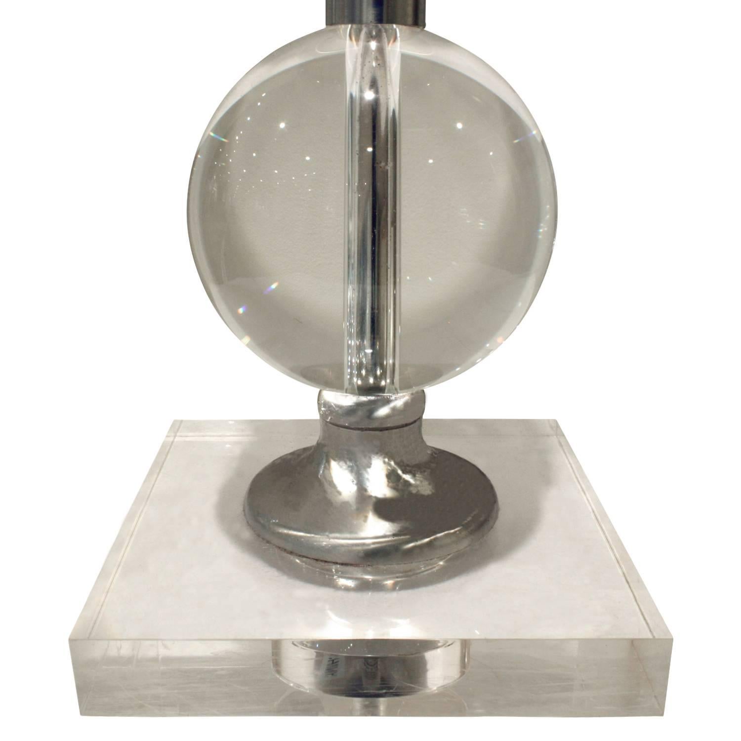 Fait main Paire de lampes de table chics à boule en verre:: années 1940