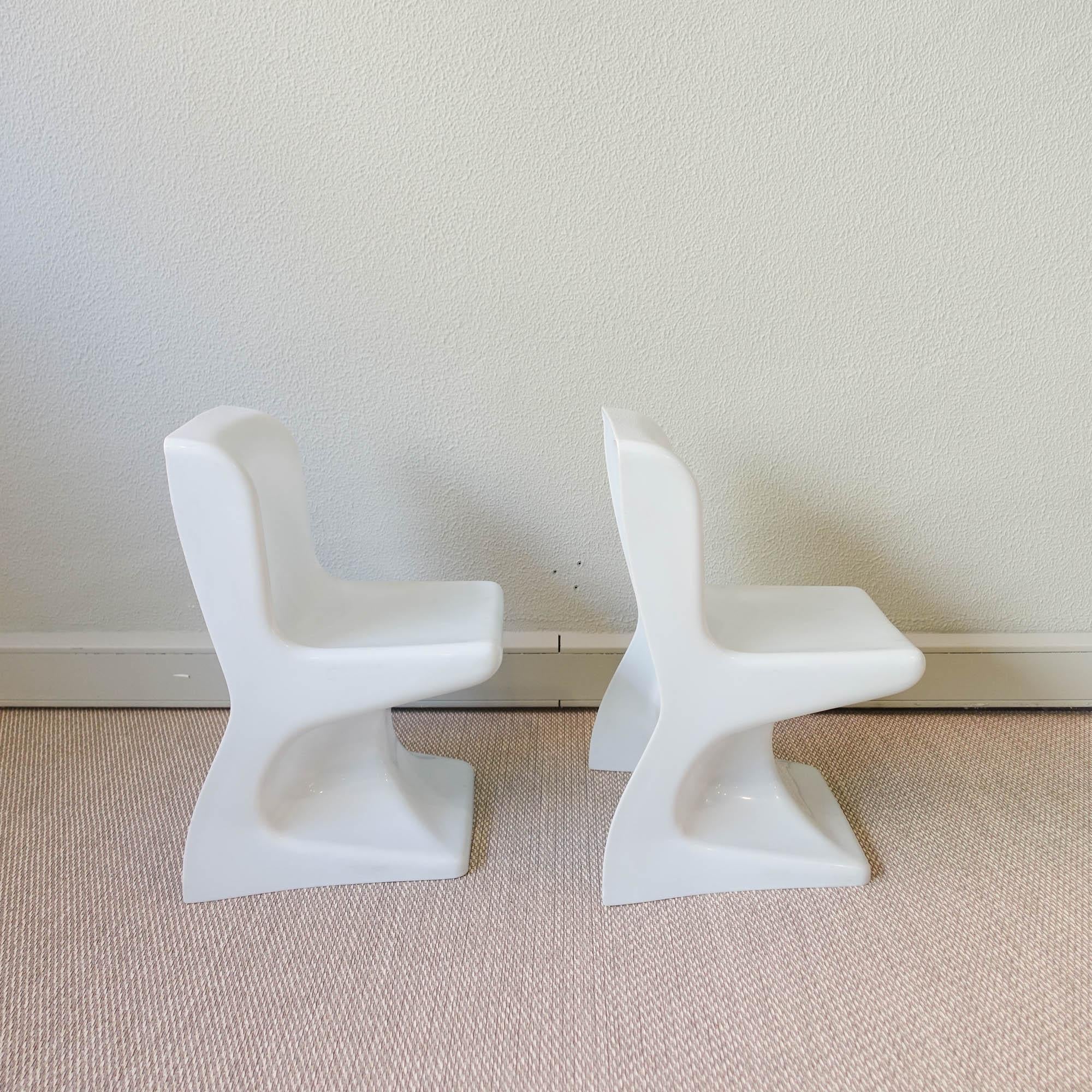 Plastique Paire de chaises pour enfants par Patrick Gingembre pour Selap, années 1970 en vente