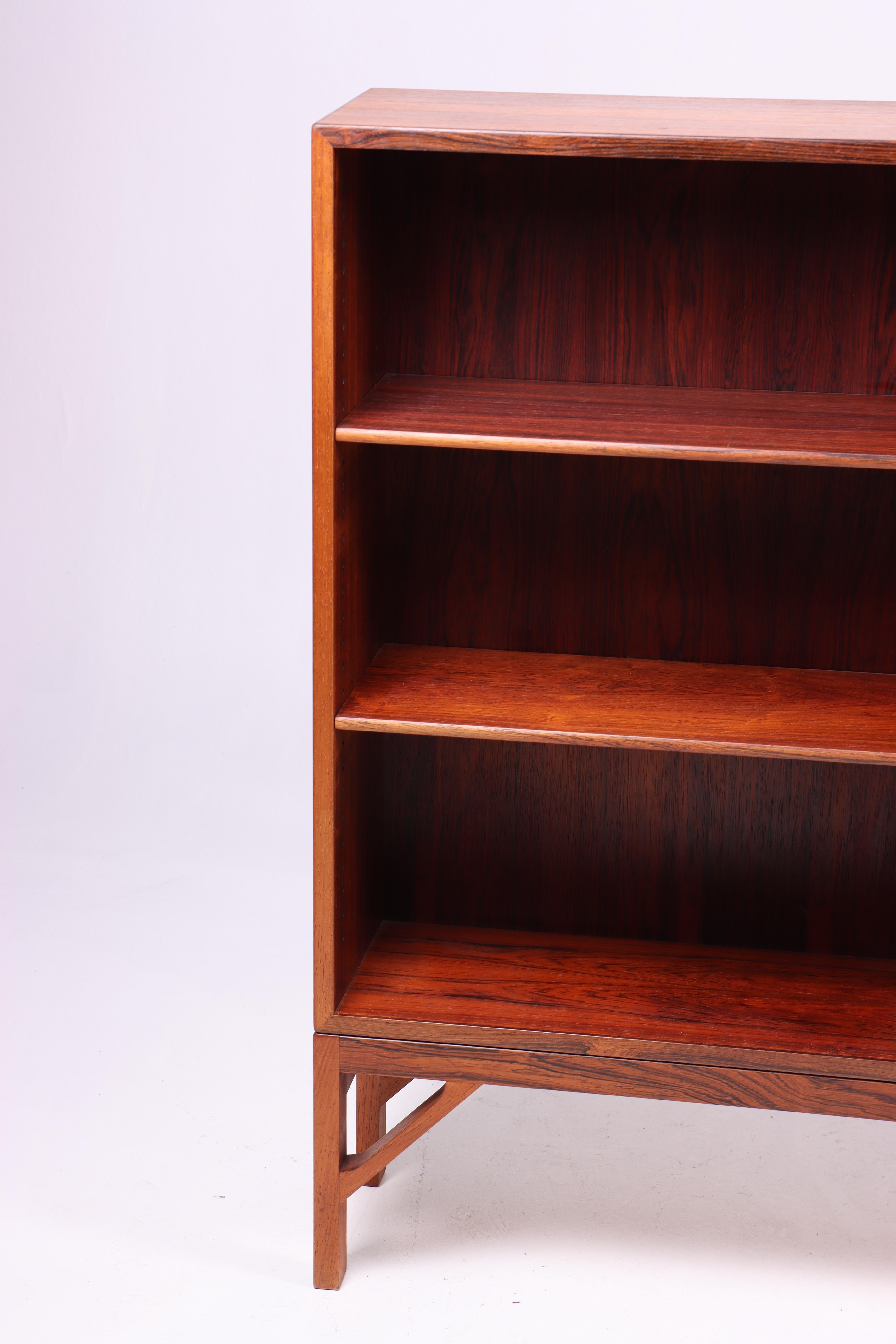 Scandinavian Modern Pair of China Bookcases in Rosewood by Børge Mogensen, Made in Denmark, 1960s For Sale