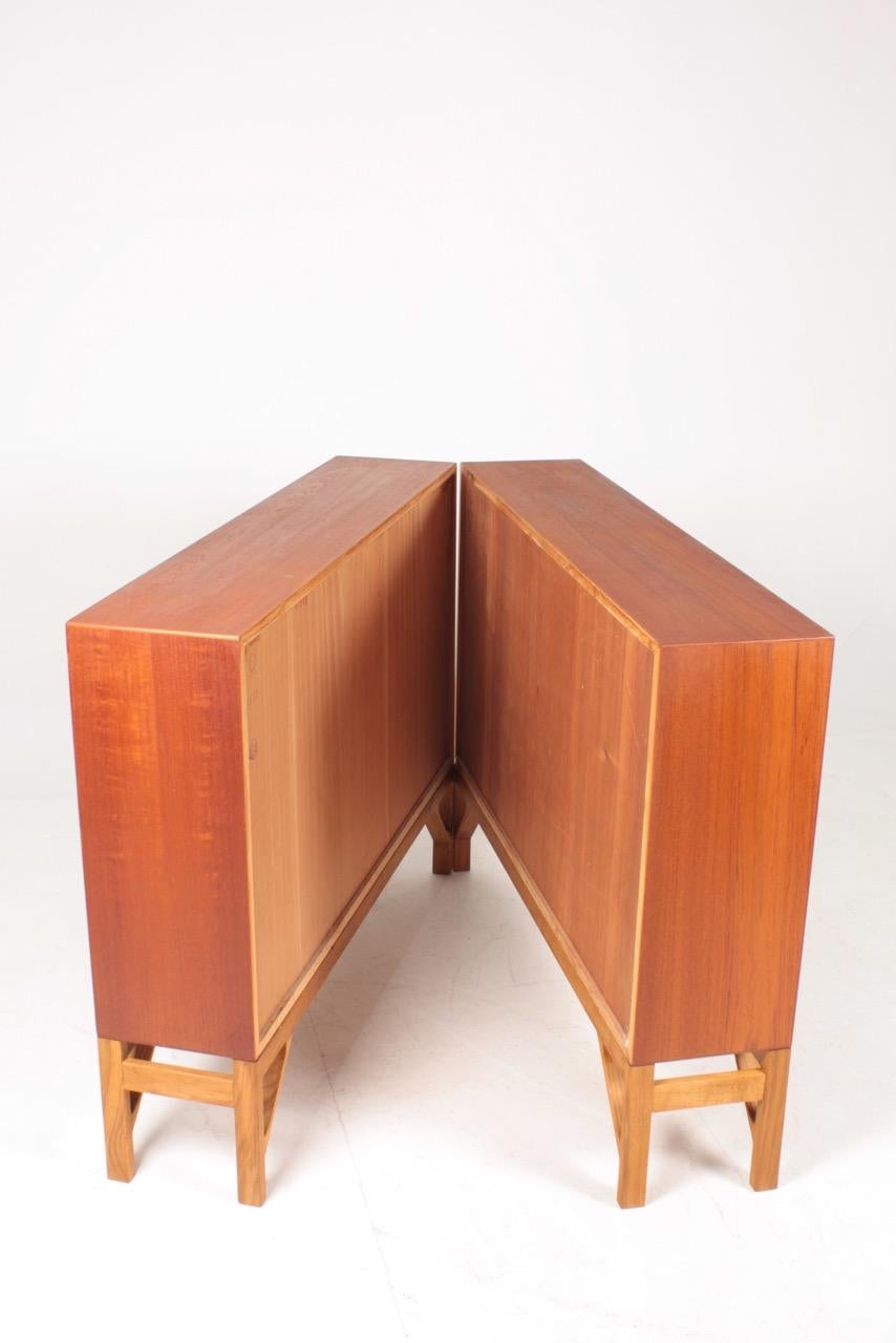 Pair of China Bookcases in Teak & Oak by Børge Mogensen, Made in Denmark, 1960s 3