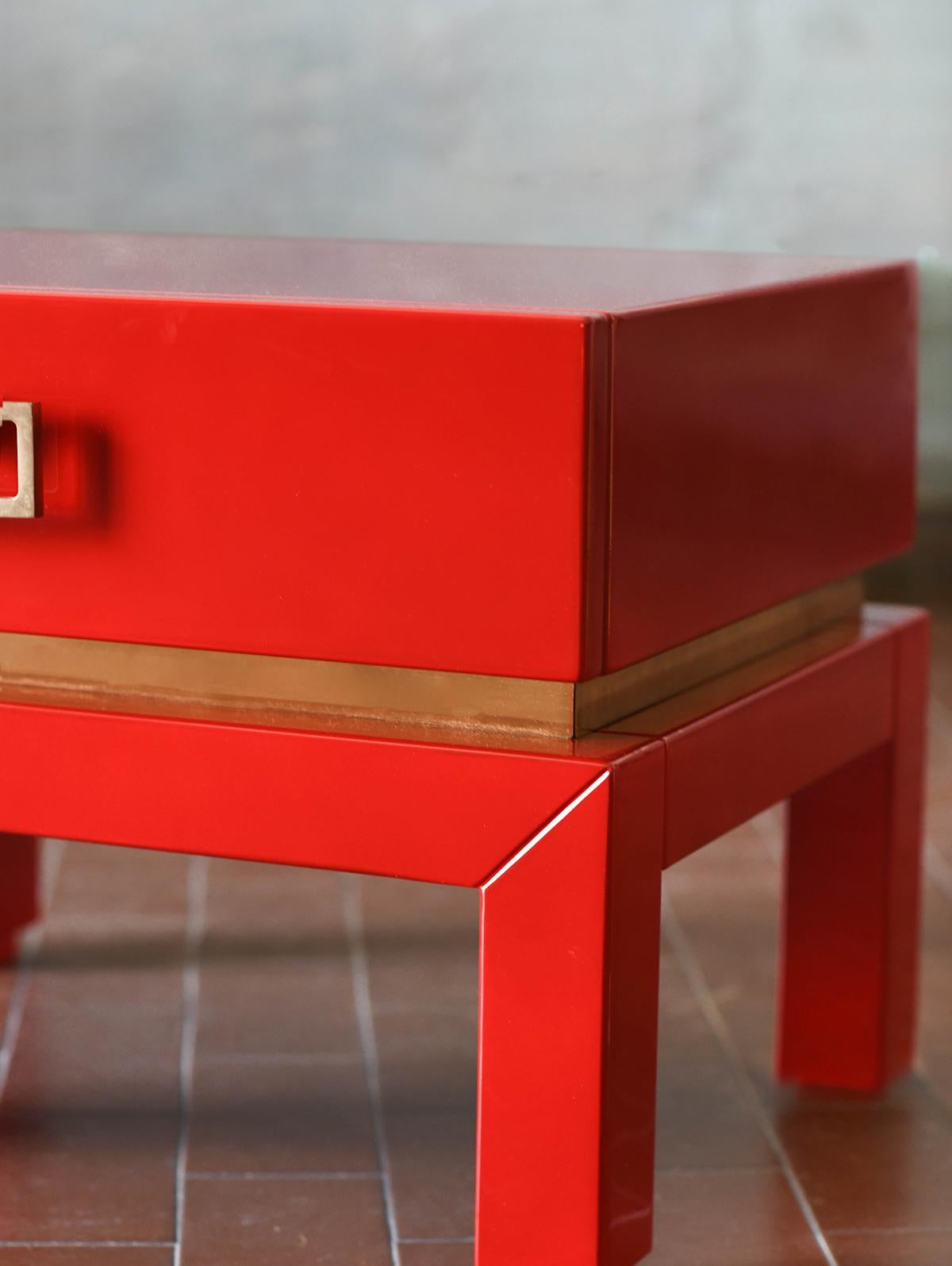 Late 20th Century Pair of china red bedside tables with brass details from the 1970s For Sale