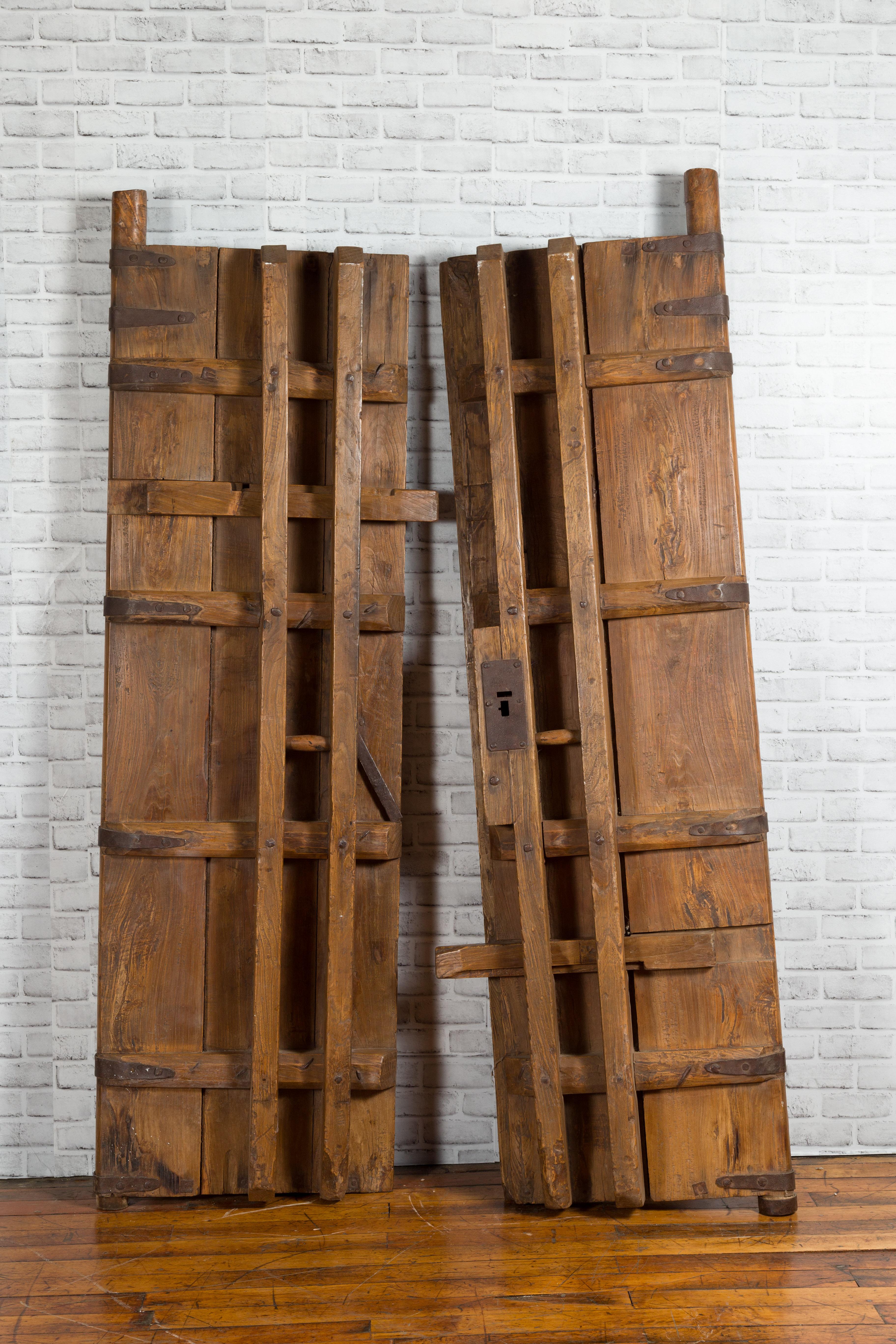 Pair of Chinese 19th Century Qing Dynasty Period Palace Doors with Iron Fittings For Sale 13