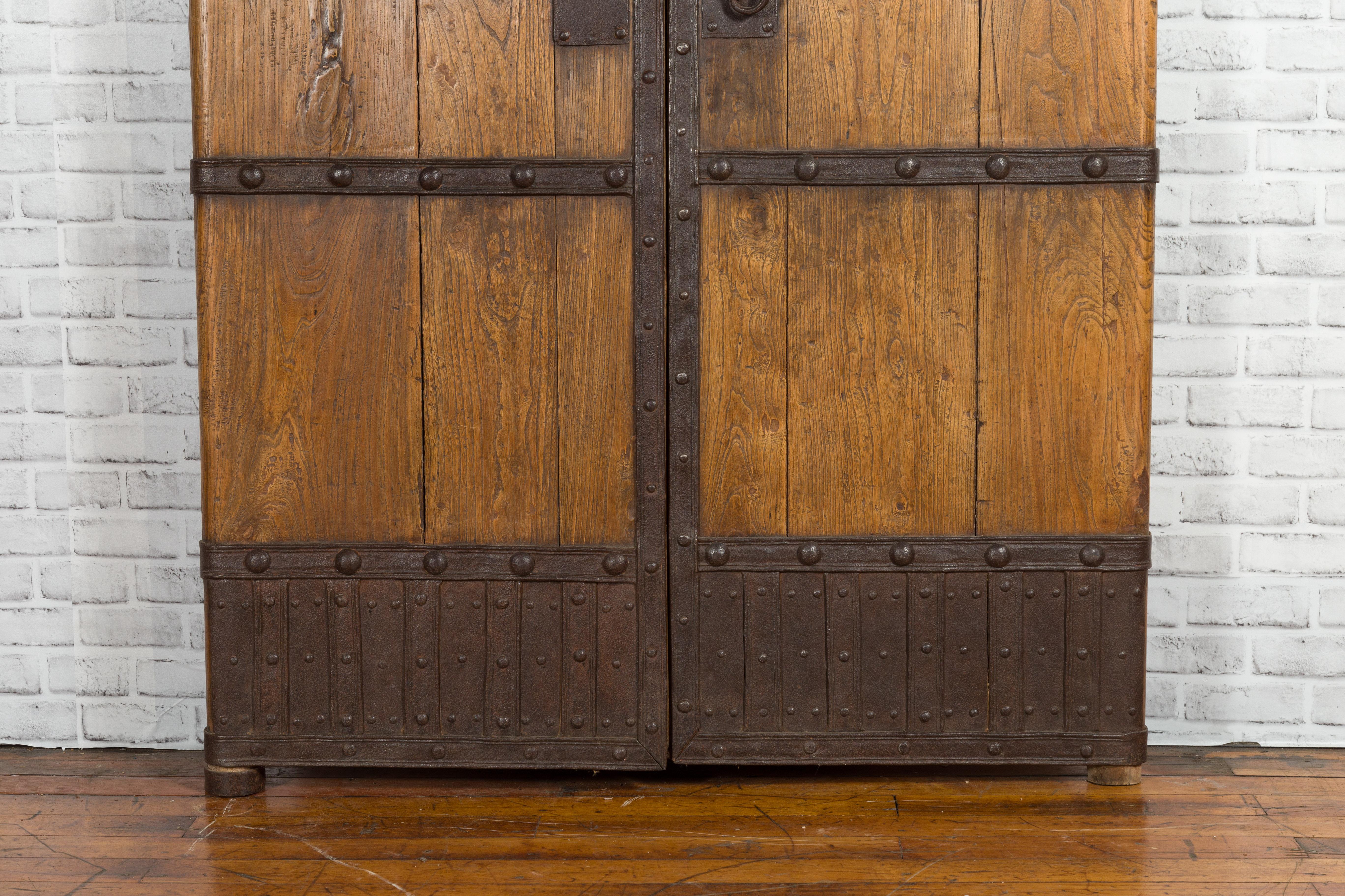 Pair of Chinese 19th Century Qing Dynasty Period Palace Doors with Iron Fittings For Sale 2