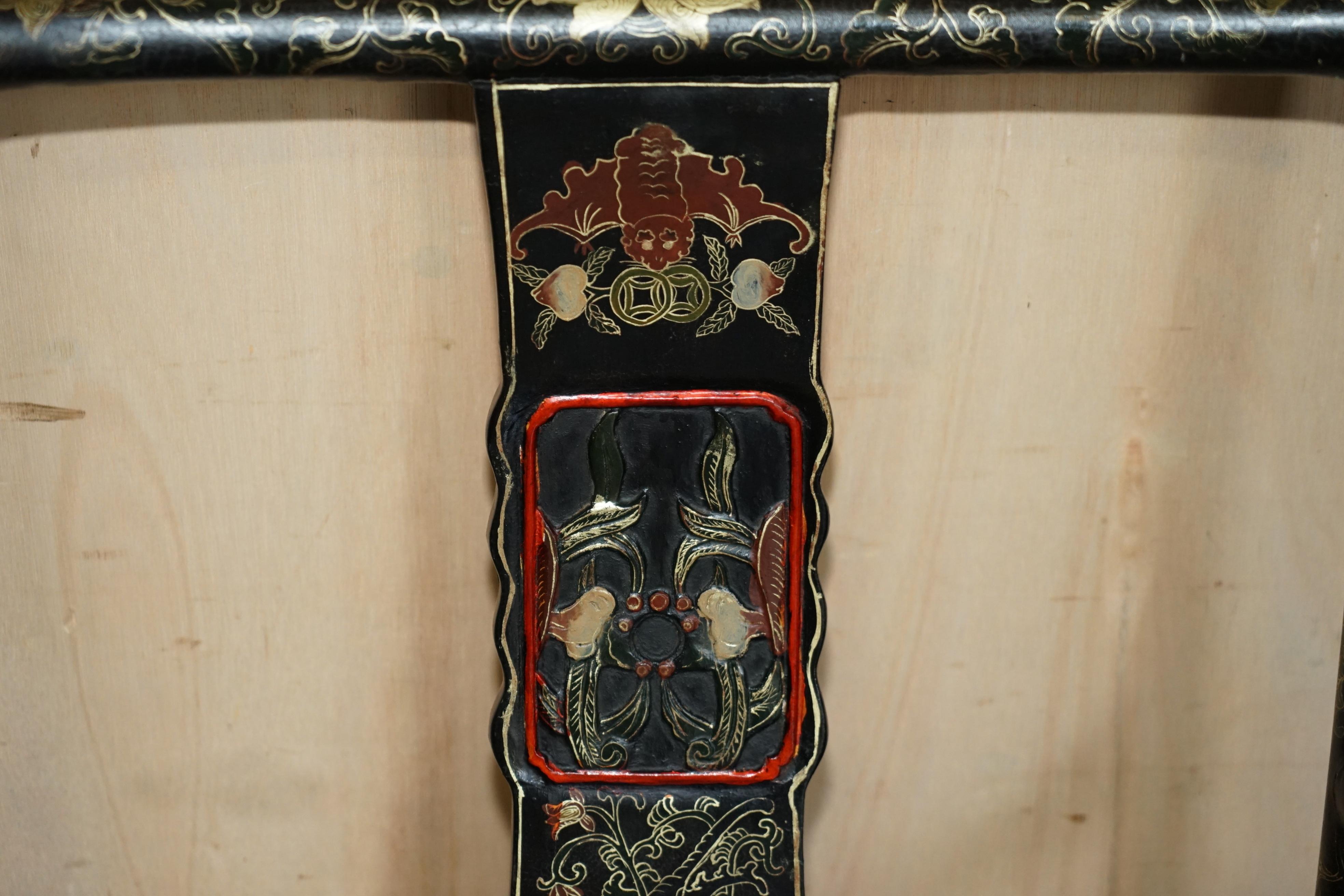 Pair of Chinese Antique Export Cir 1900 Lacquered & Painted Ming Style Armchairs For Sale 3