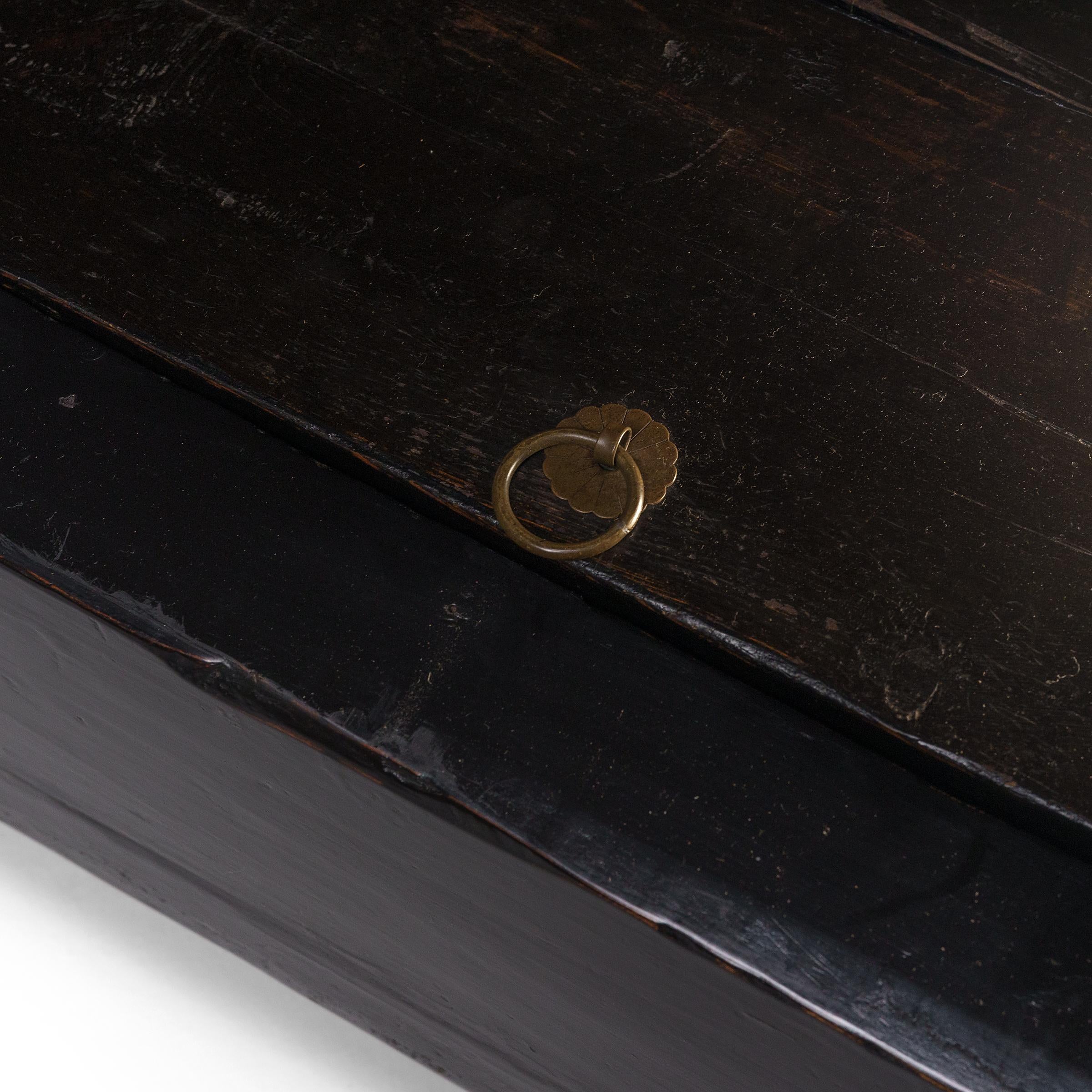 Pair of Chinese Black Lacquer Locking Chests, c. 1850 In Good Condition In Chicago, IL
